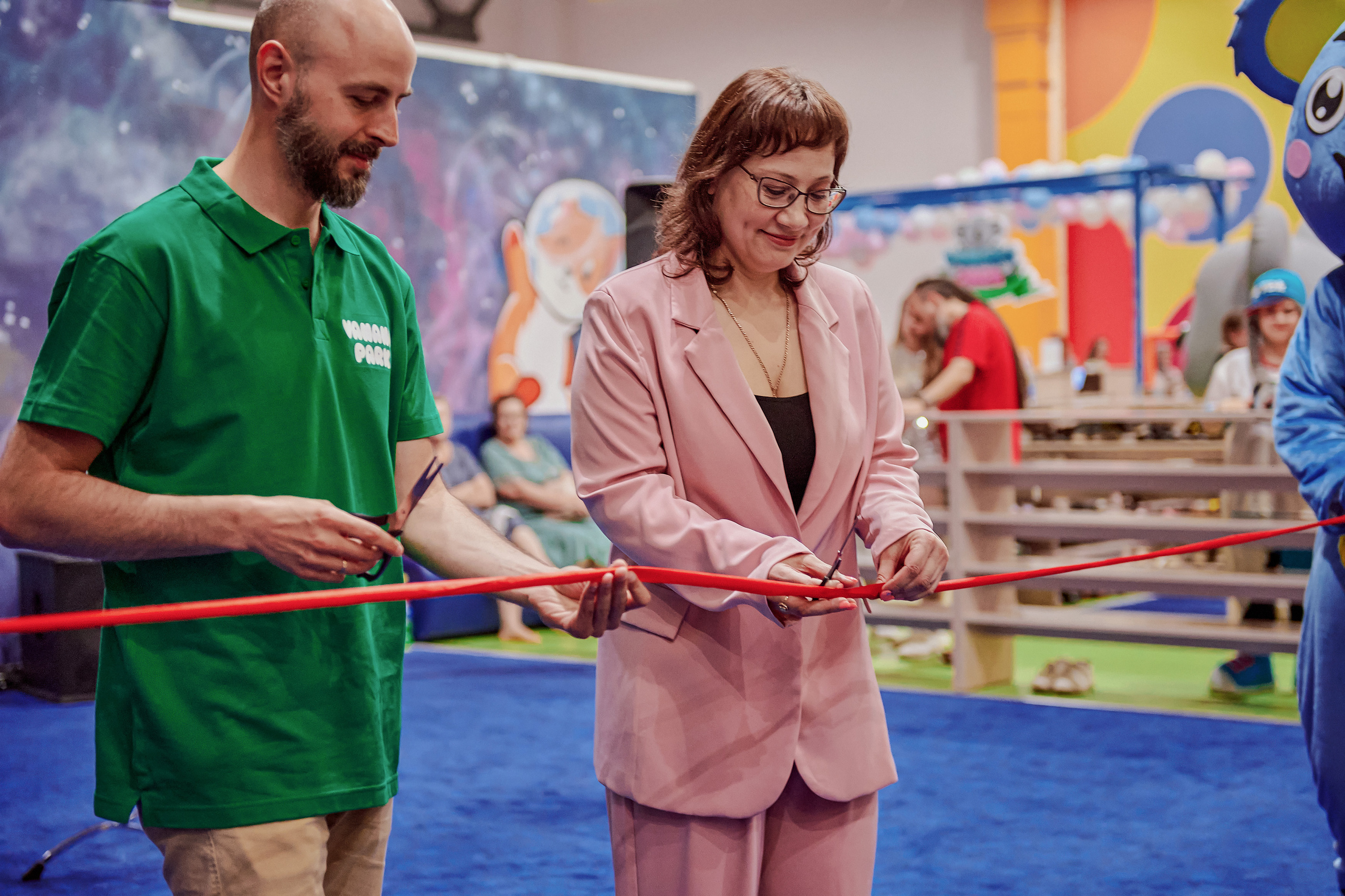 Портфолио репортажной фотосъёмки: Открытие "Vanana park". Фотограф Яковлев Роман — Красноярск