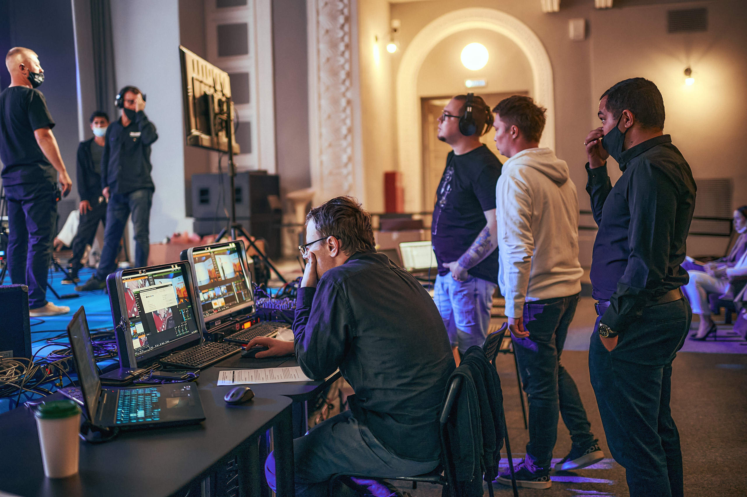 Портфолио репортажной фотосъёмки: "Роснефть" съёмка шоу для «День нефтяника». Фотограф Яковлев Роман — Красноярск