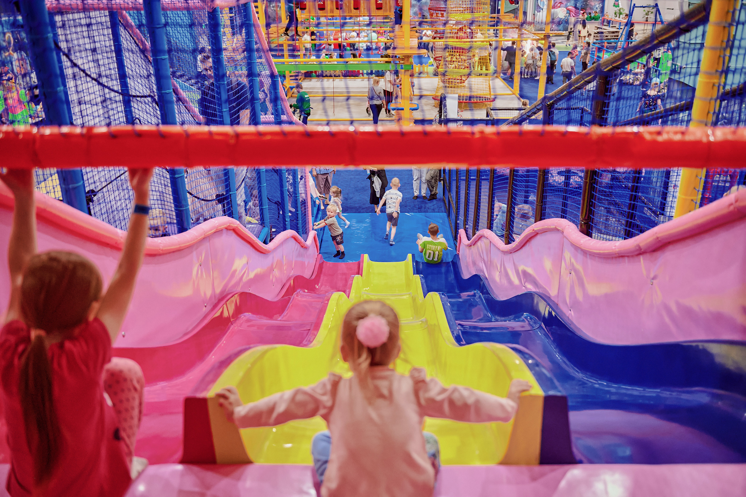 Портфолио репортажной фотосъёмки: Открытие "Vanana park". Фотограф Яковлев Роман — Красноярск