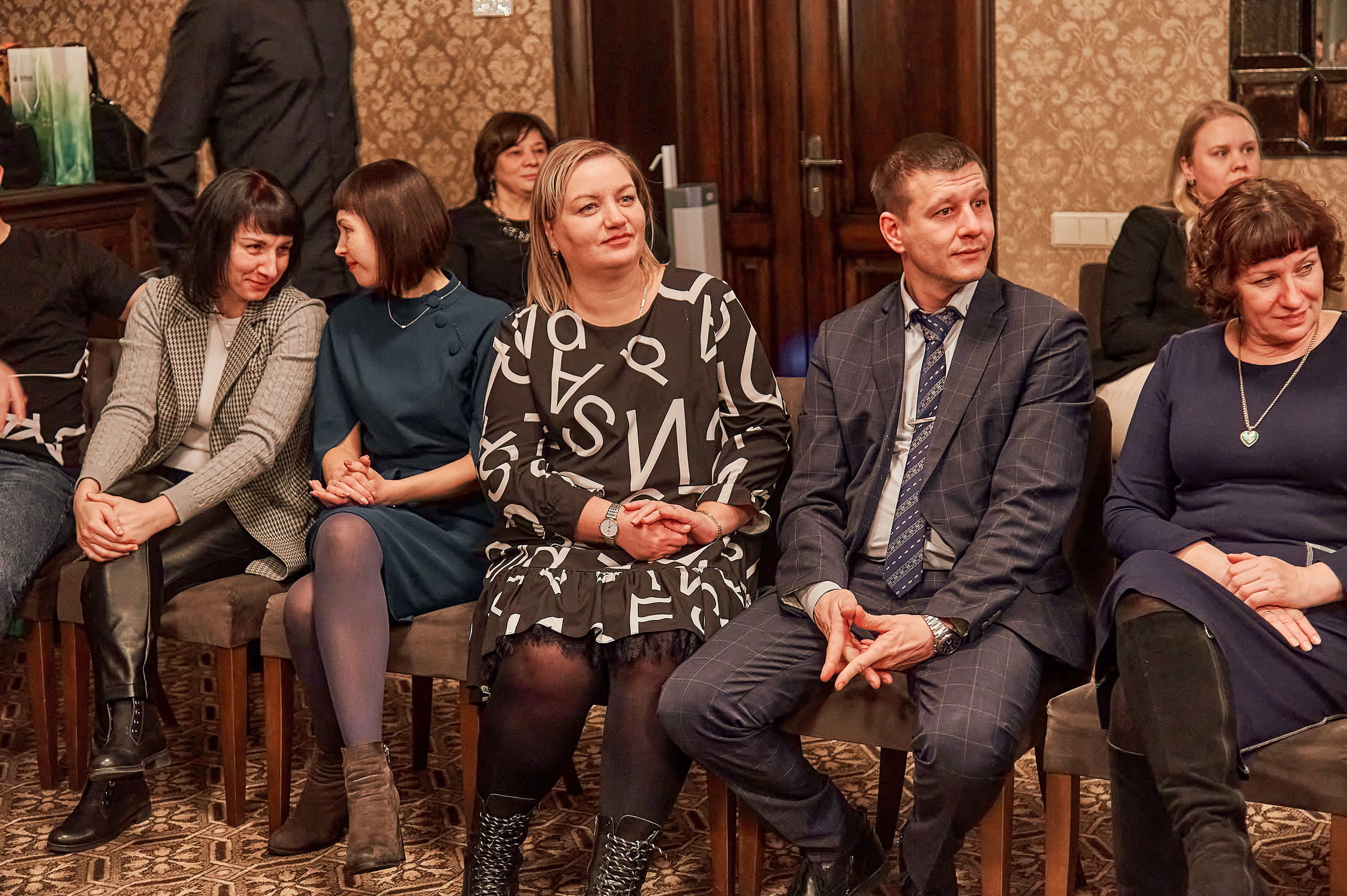 Портфолио репортажной фотосъёмки: "Сбербанк" Новый год. Фотограф Яковлев Роман — Красноярск