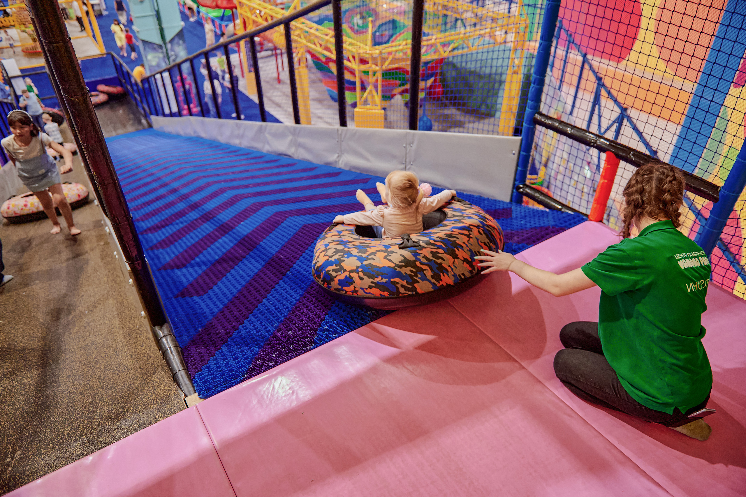 Портфолио репортажной фотосъёмки: Открытие "Vanana park". Фотограф Яковлев Роман — Красноярск