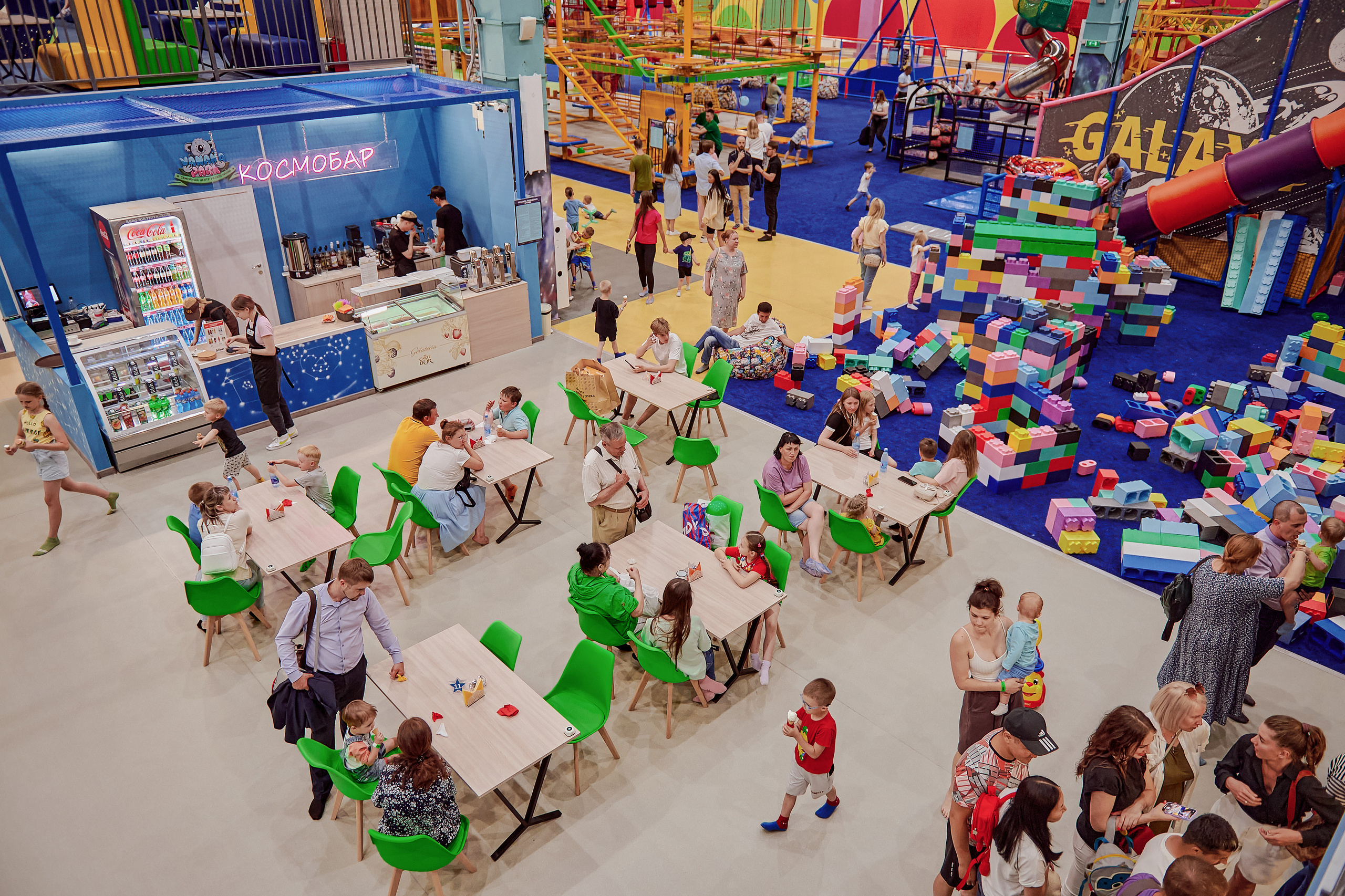 Портфолио репортажной фотосъёмки: Открытие "Vanana park". Фотограф Яковлев Роман — Красноярск