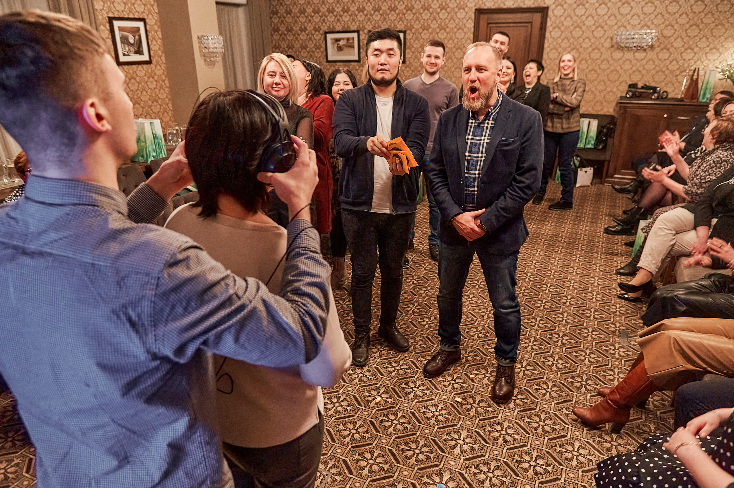 Портфолио репортажной фотосъёмки: "Сбербанк" Новый год. Фотограф Яковлев Роман — Красноярск