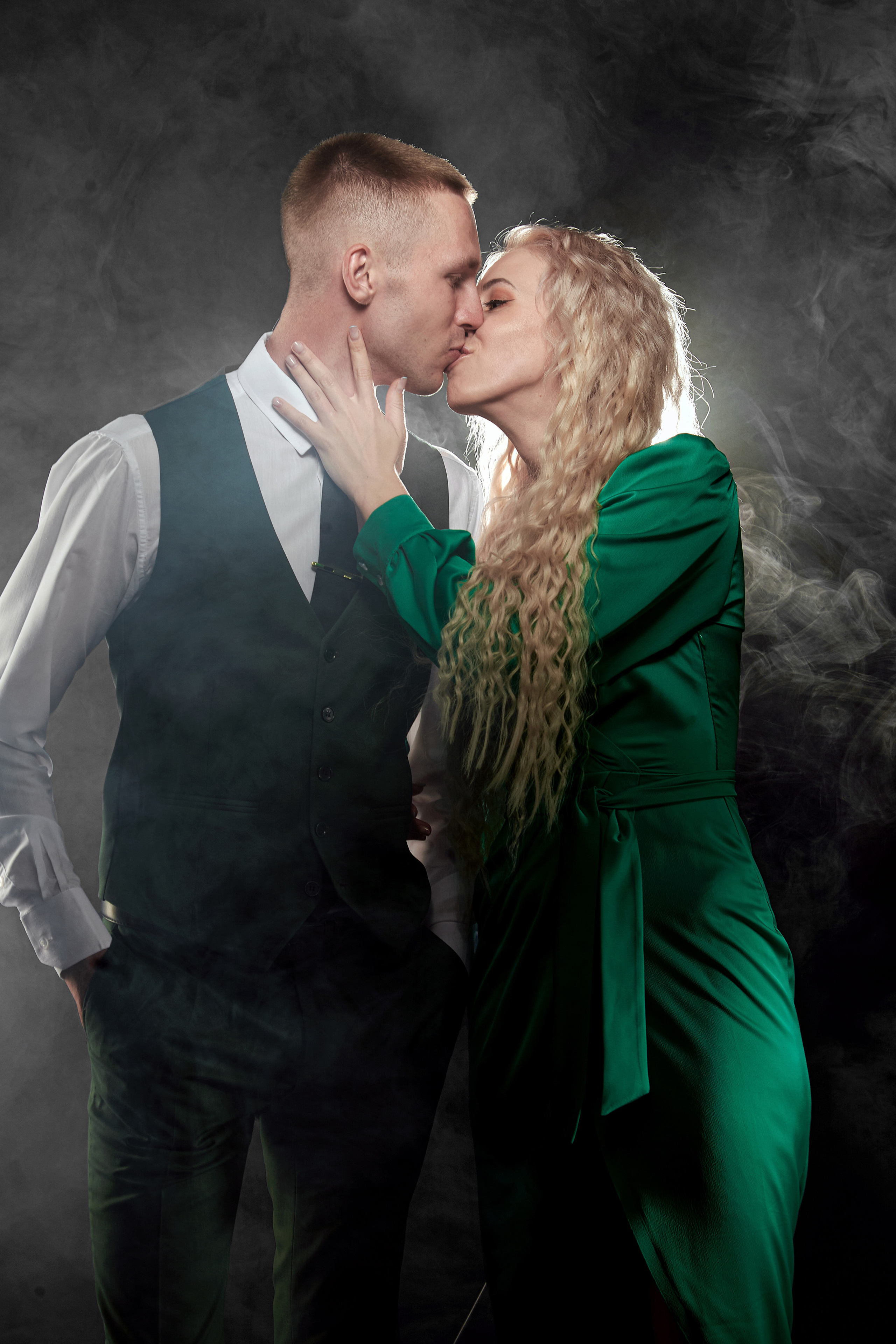 Каролина и Сергей  — Предсвадебная съёмка. Фотограф Яковлев Роман — Красноярск