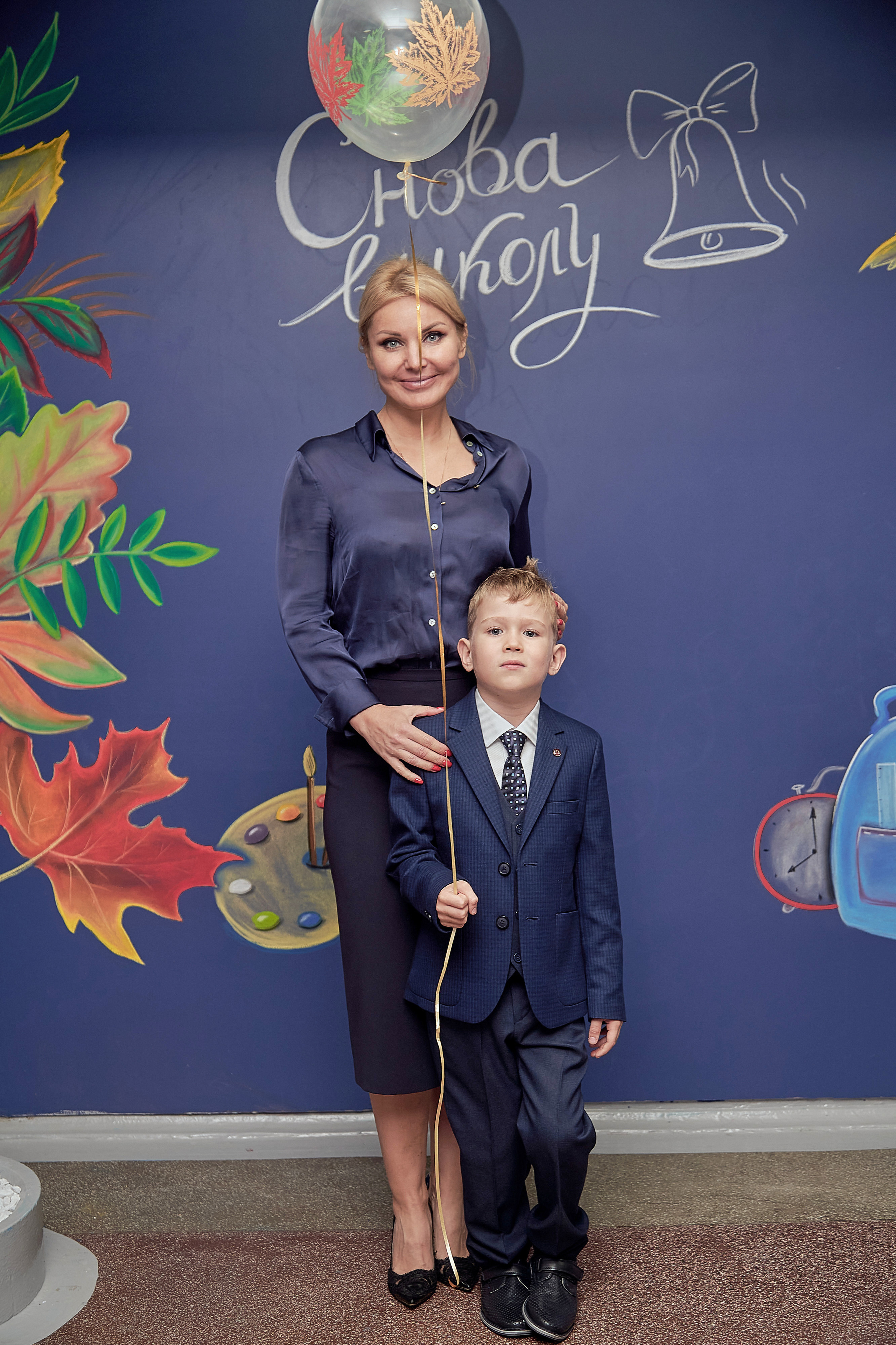 Портфолио репортажной фотосъёмки: 1 сентября в школе № 149. Фотограф Яковлев Роман — Красноярск