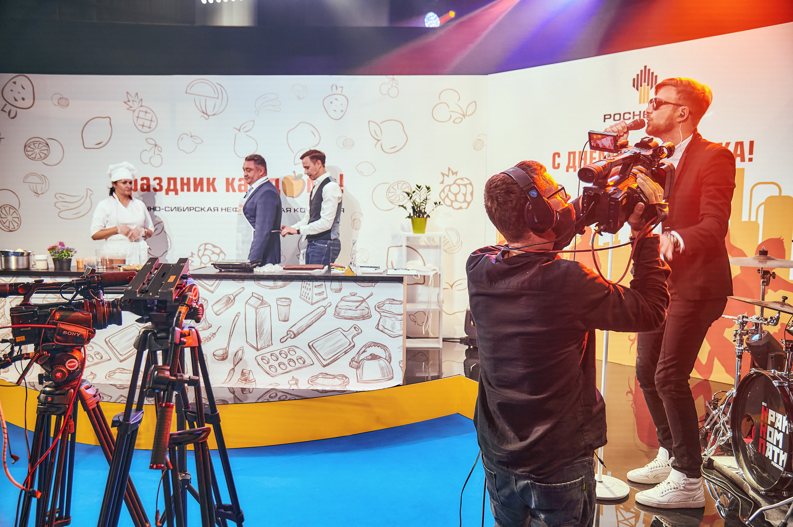 Портфолио репортажной фотосъёмки: "Роснефть" съёмка шоу для «День нефтяника». Фотограф Яковлев Роман — Красноярск