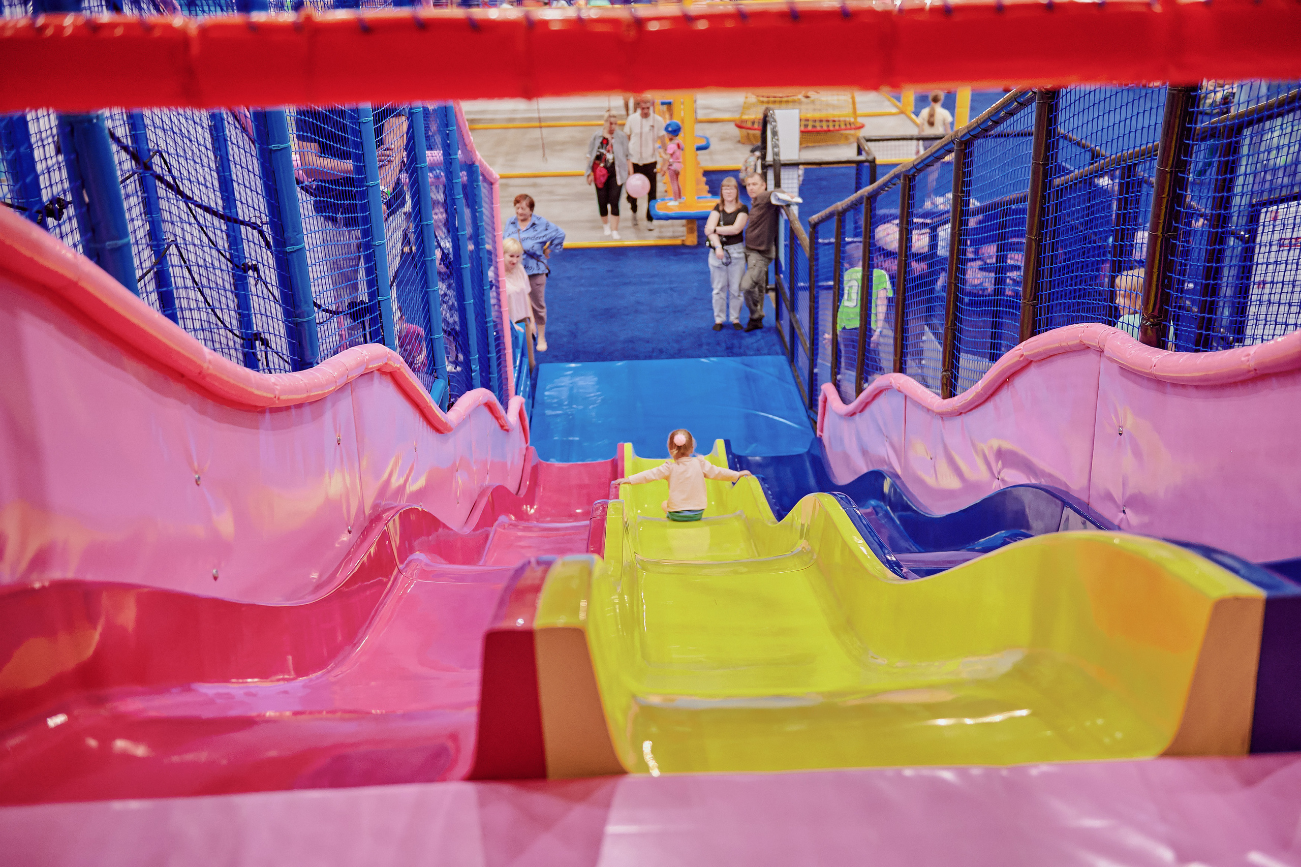 Портфолио репортажной фотосъёмки: Открытие "Vanana park". Фотограф Яковлев Роман — Красноярск