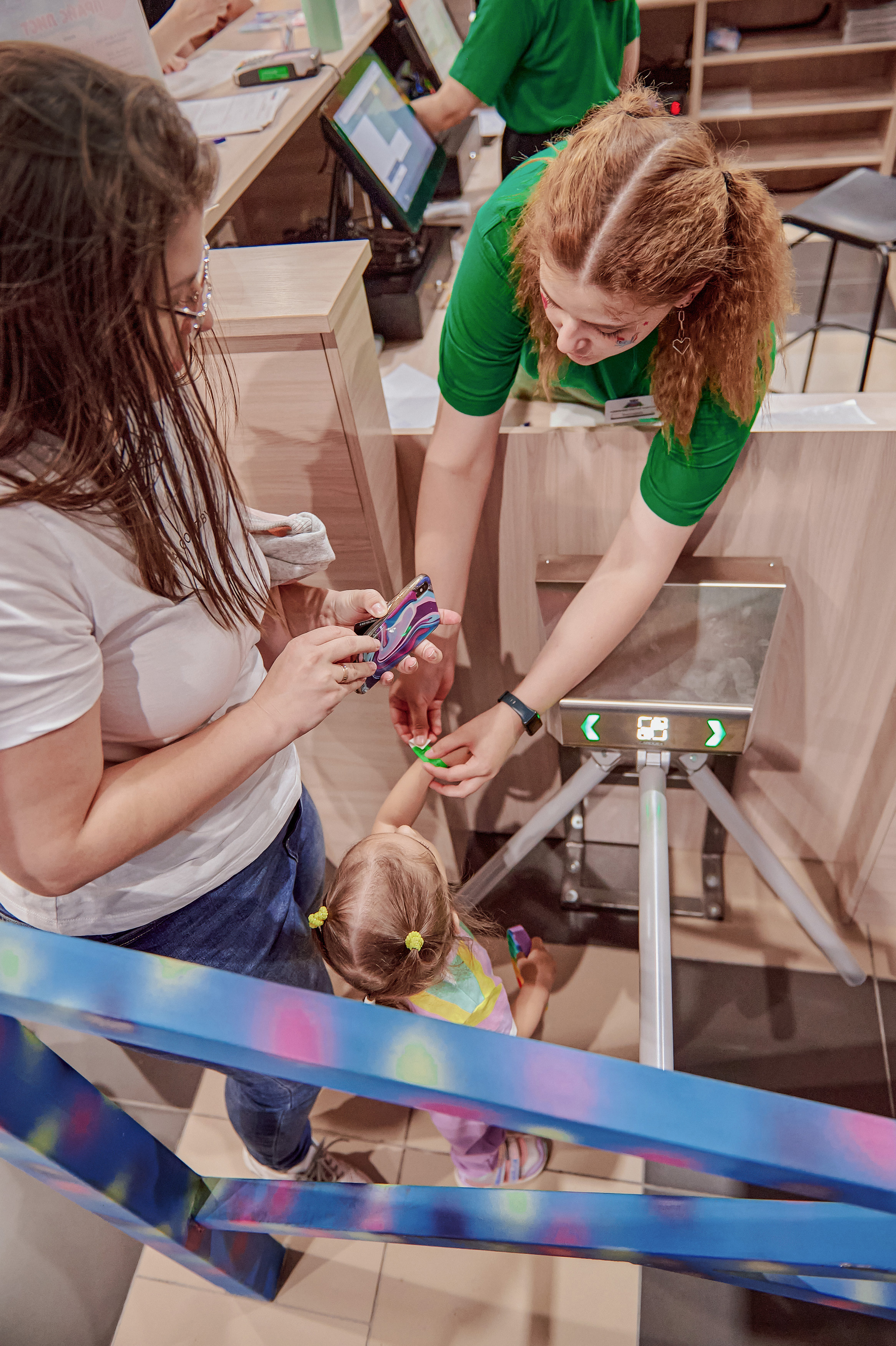 Портфолио репортажной фотосъёмки: Открытие "Vanana park". Фотограф Яковлев Роман — Красноярск