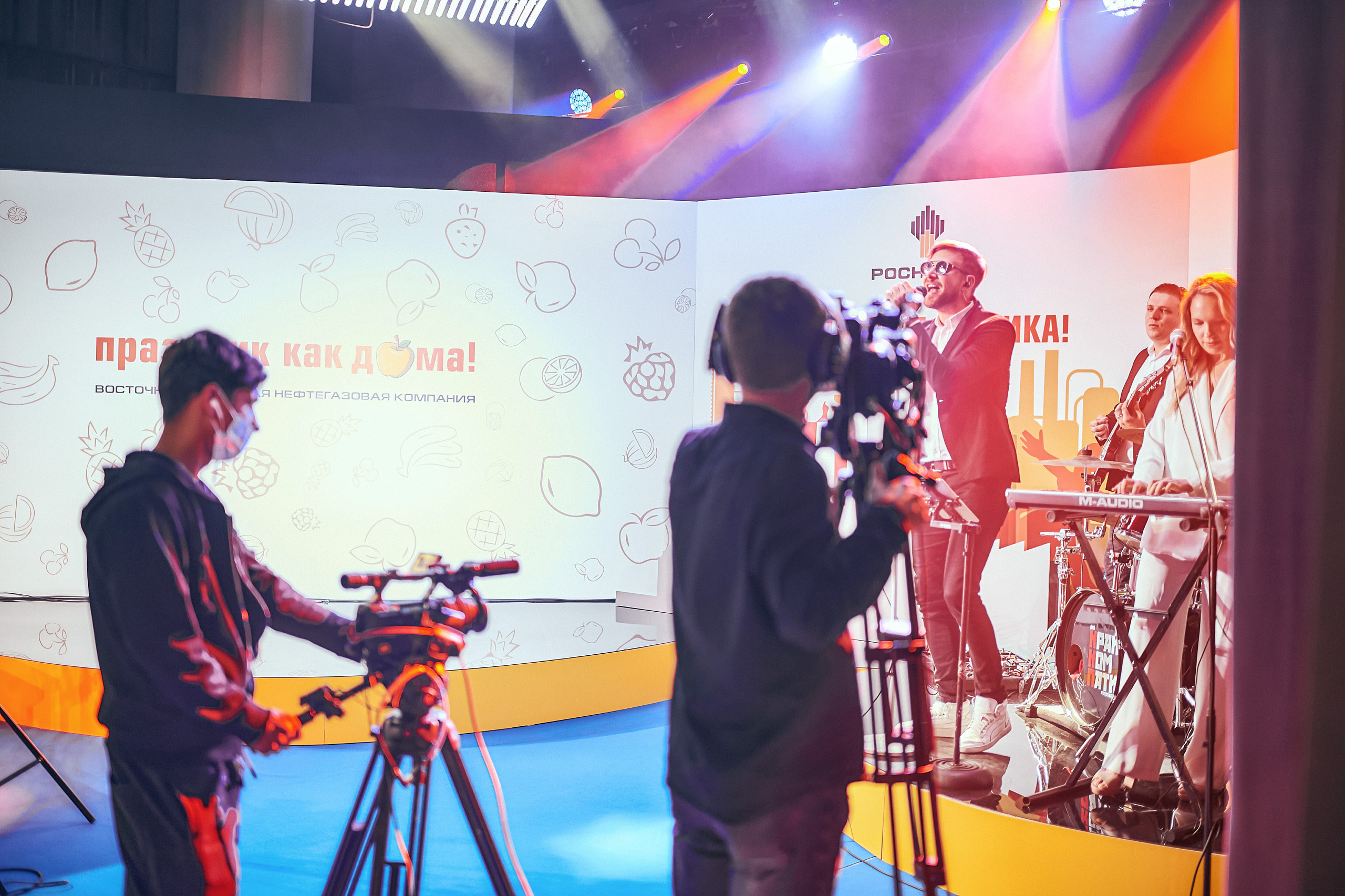 Портфолио репортажной фотосъёмки: "Роснефть" съёмка шоу для «День нефтяника». Фотограф Яковлев Роман — Красноярск