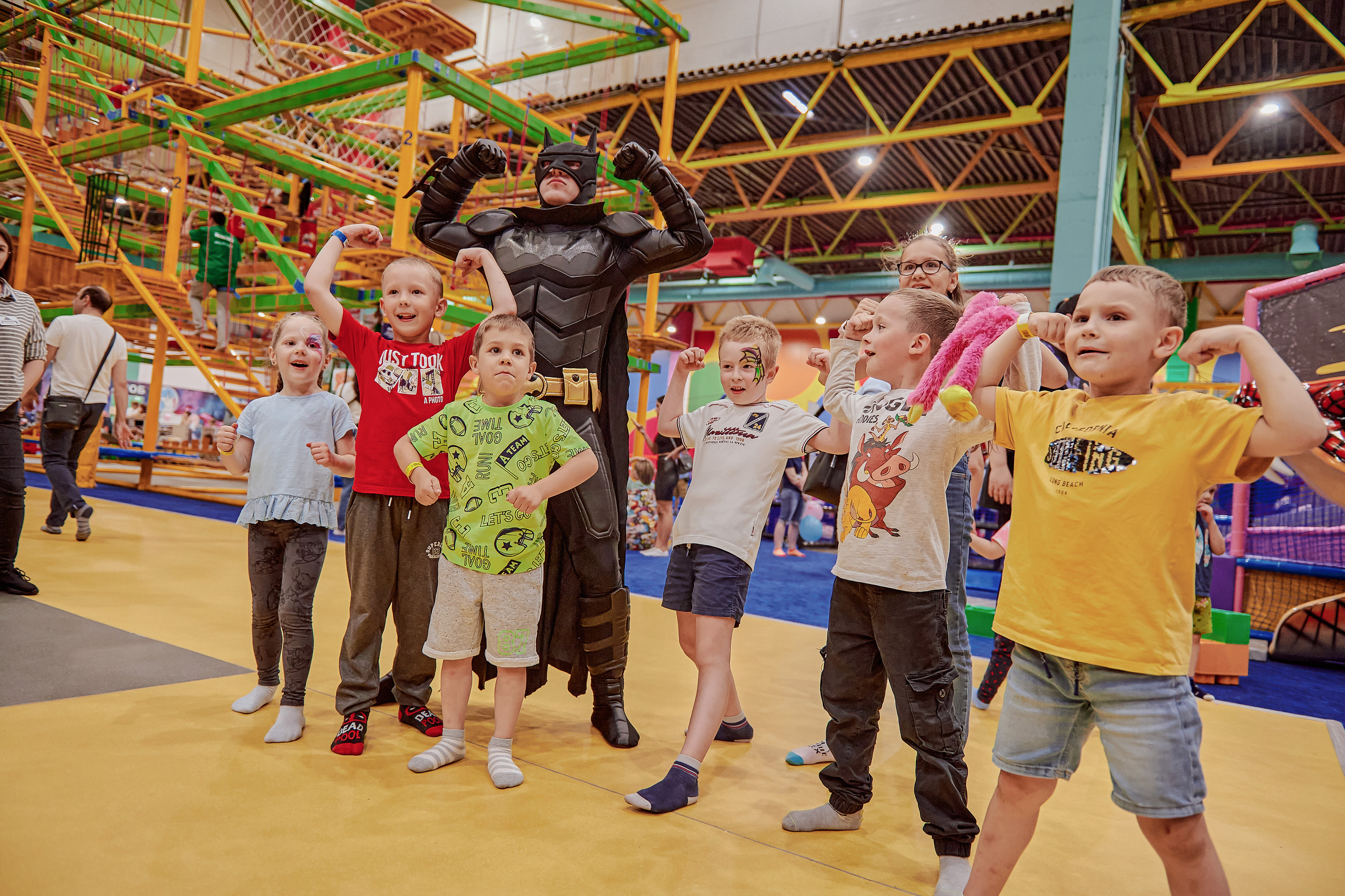 Портфолио репортажной фотосъёмки: Открытие "Vanana park". Фотограф Яковлев Роман — Красноярск