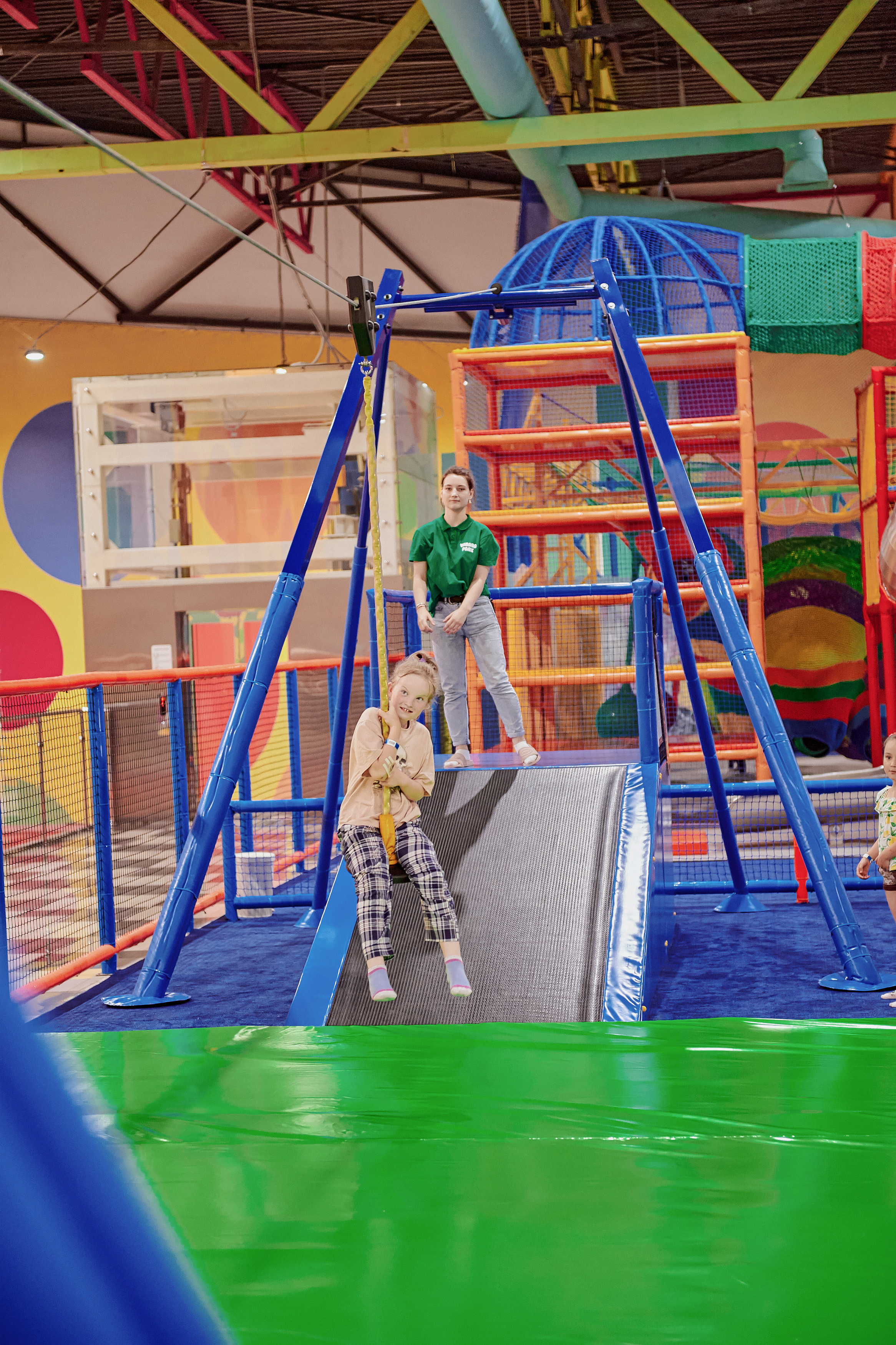 Портфолио репортажной фотосъёмки: Открытие "Vanana park". Фотограф Яковлев Роман — Красноярск