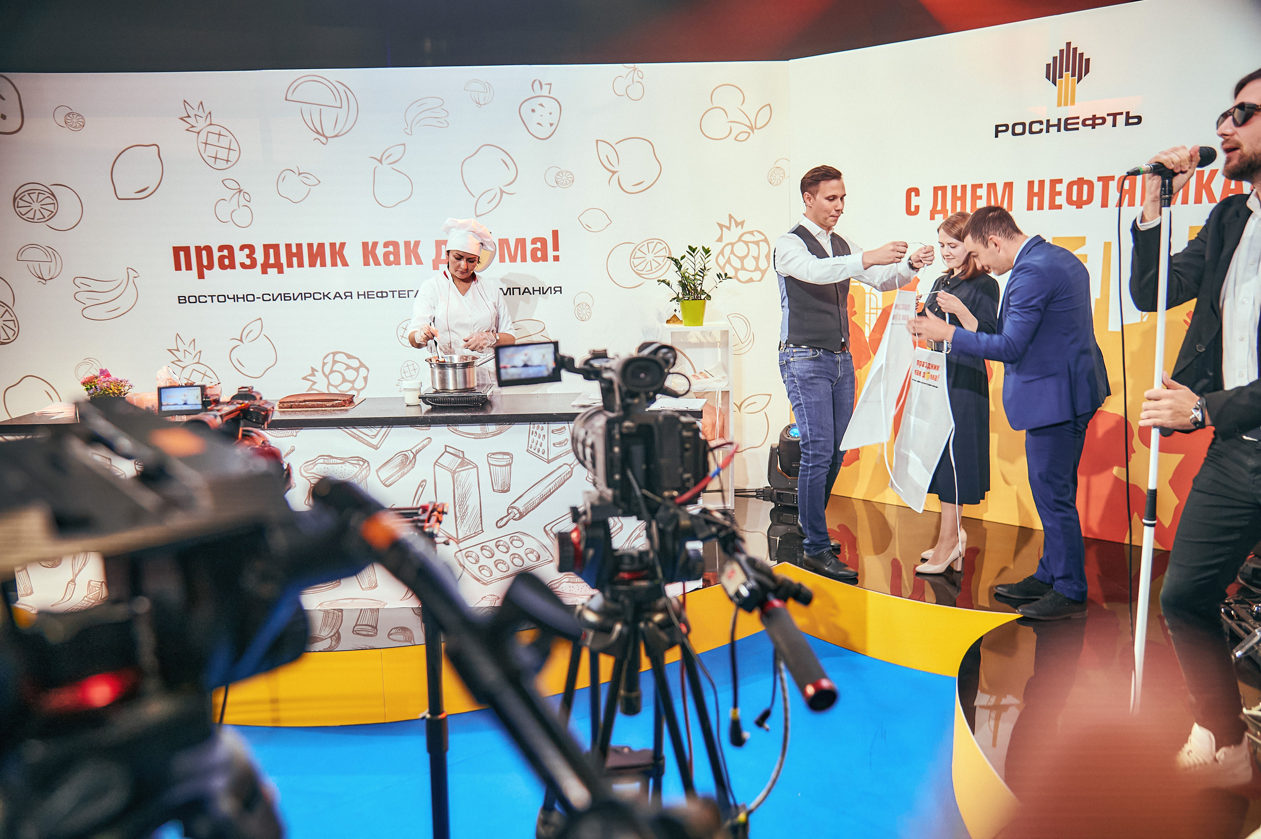 Портфолио репортажной фотосъёмки: "Роснефть" съёмка шоу для «День нефтяника». Фотограф Яковлев Роман — Красноярск