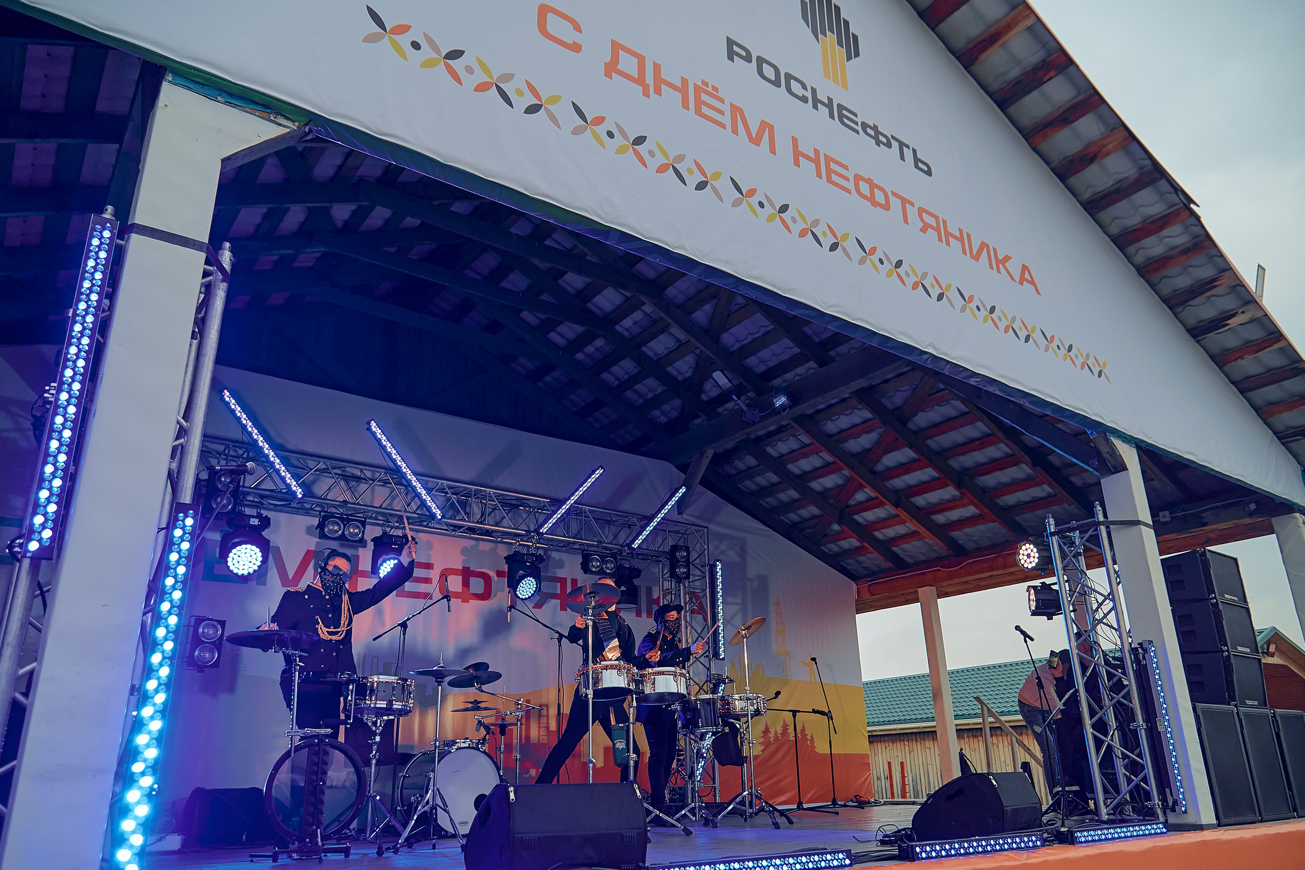 Портфолио репортажной фотосъёмки: "Роснефть" День нефтяника. Фотограф Яковлев Роман — Красноярск