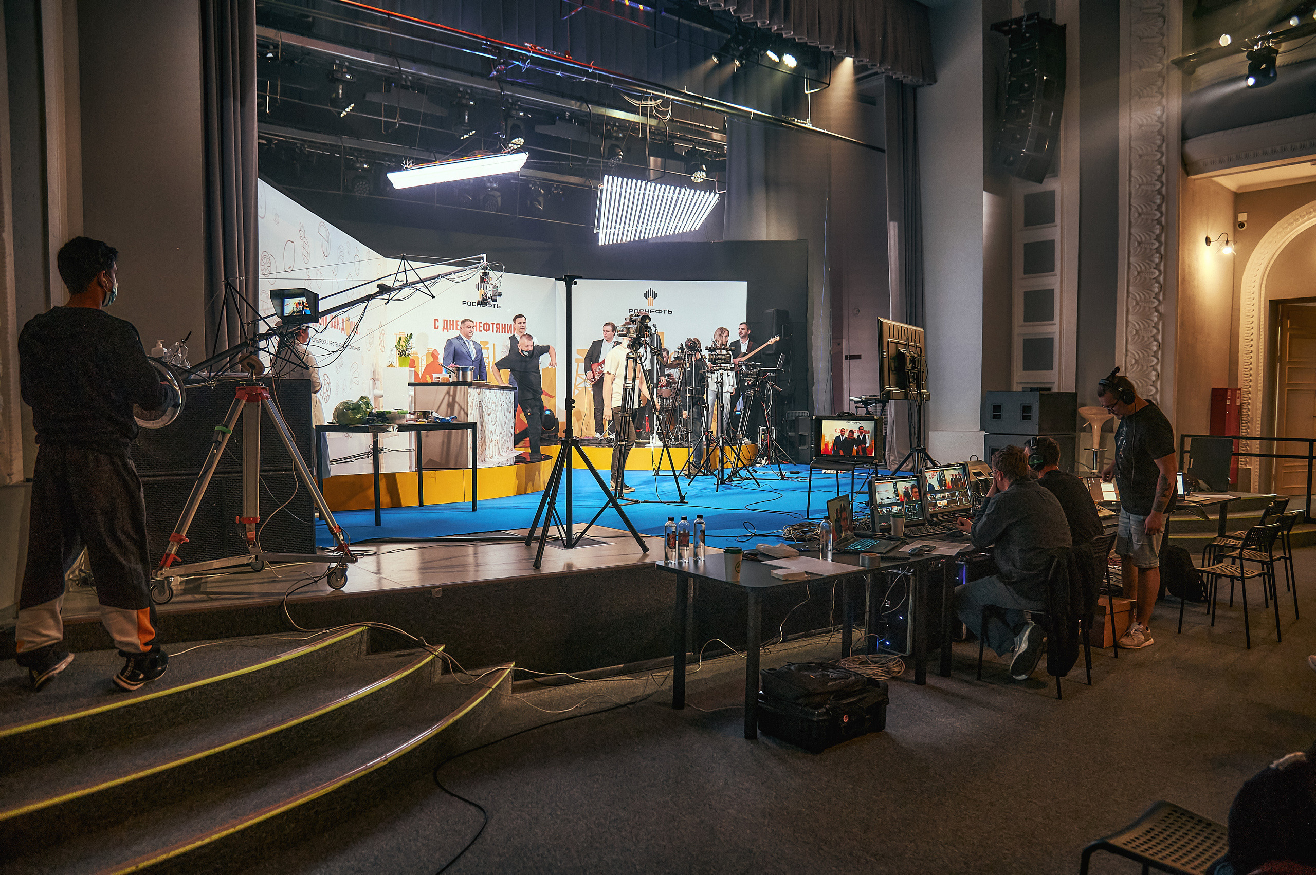Портфолио репортажной фотосъёмки: "Роснефть" съёмка шоу для «День нефтяника». Фотограф Яковлев Роман — Красноярск