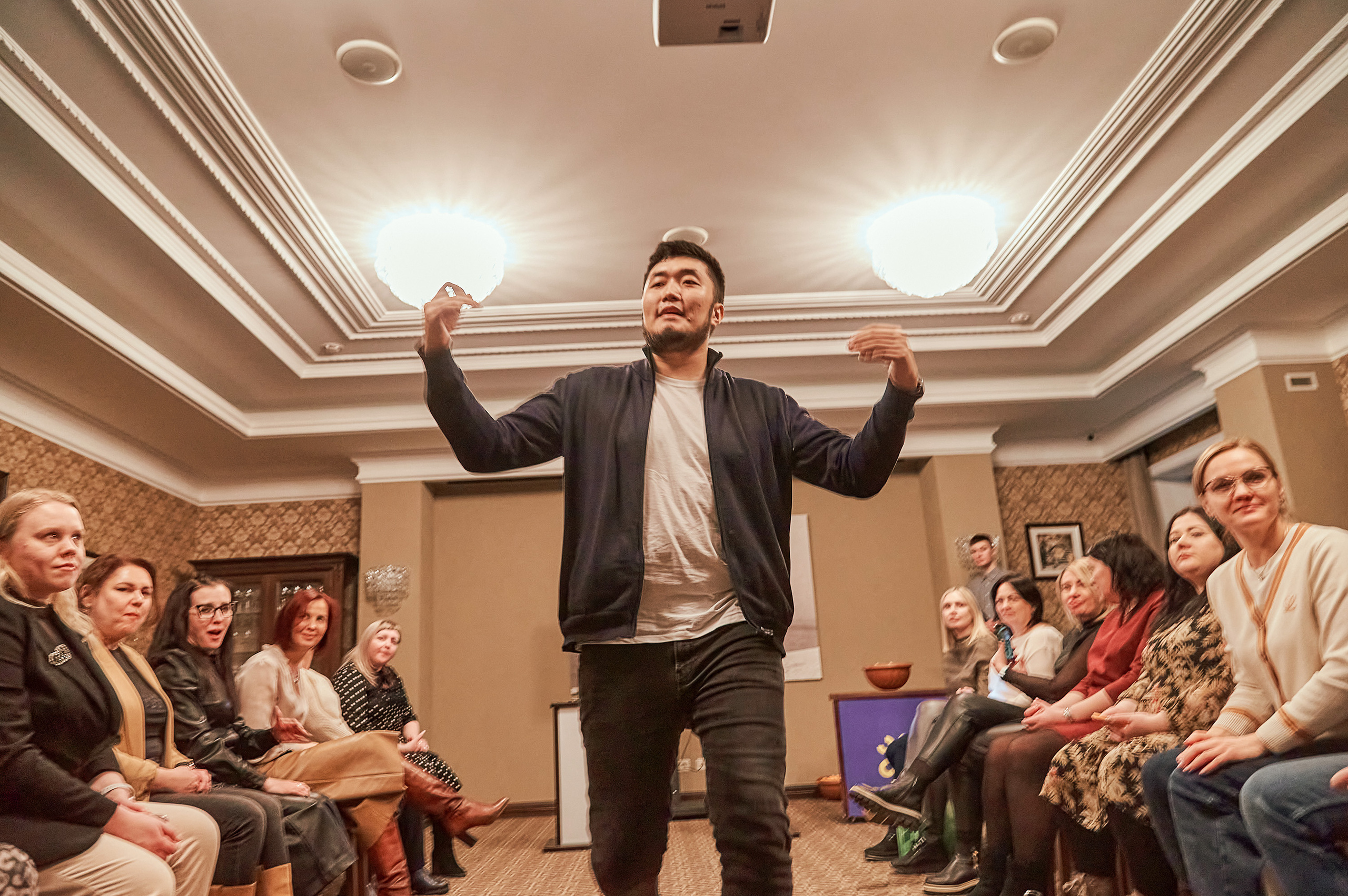 Портфолио репортажной фотосъёмки: "Сбербанк" Новый год. Фотограф Яковлев Роман — Красноярск