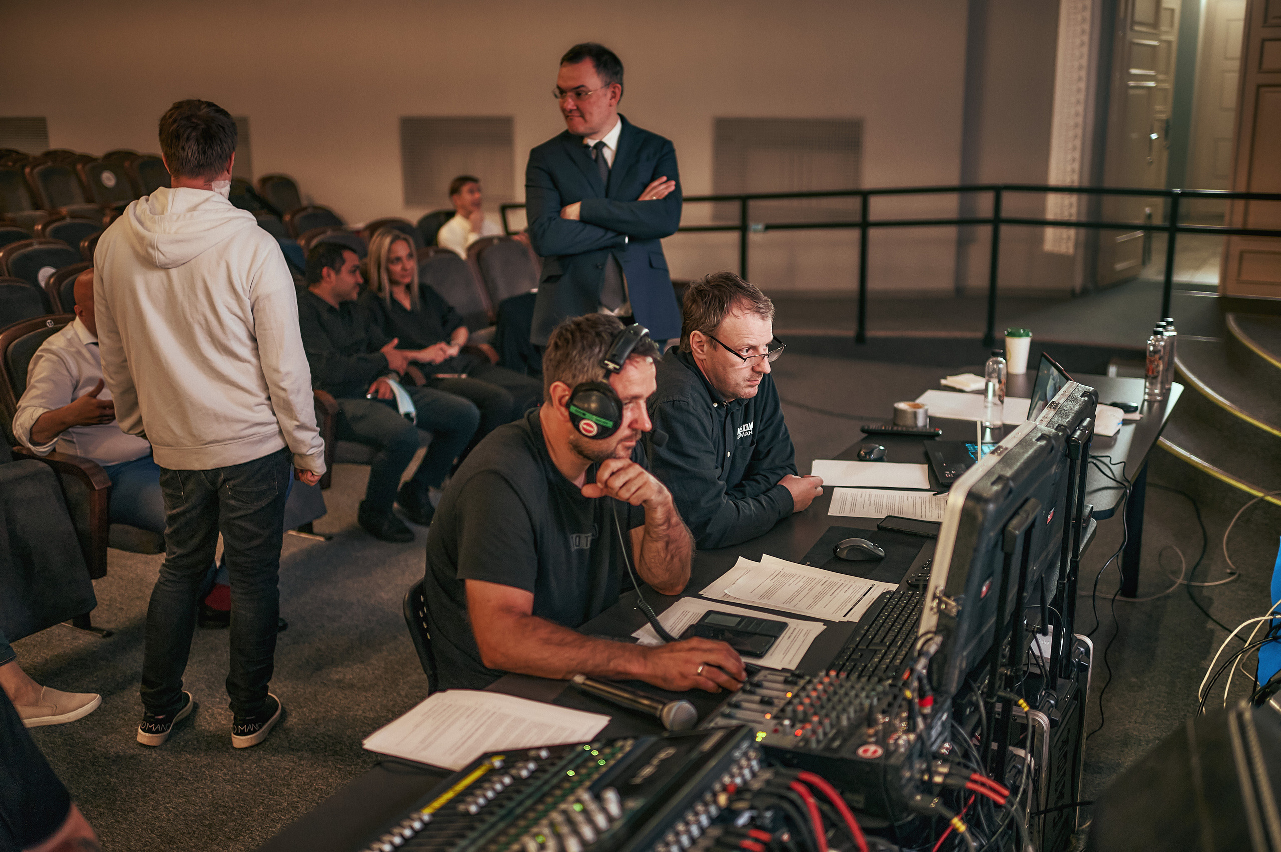 Портфолио репортажной фотосъёмки: "Роснефть" съёмка шоу для «День нефтяника». Фотограф Яковлев Роман — Красноярск