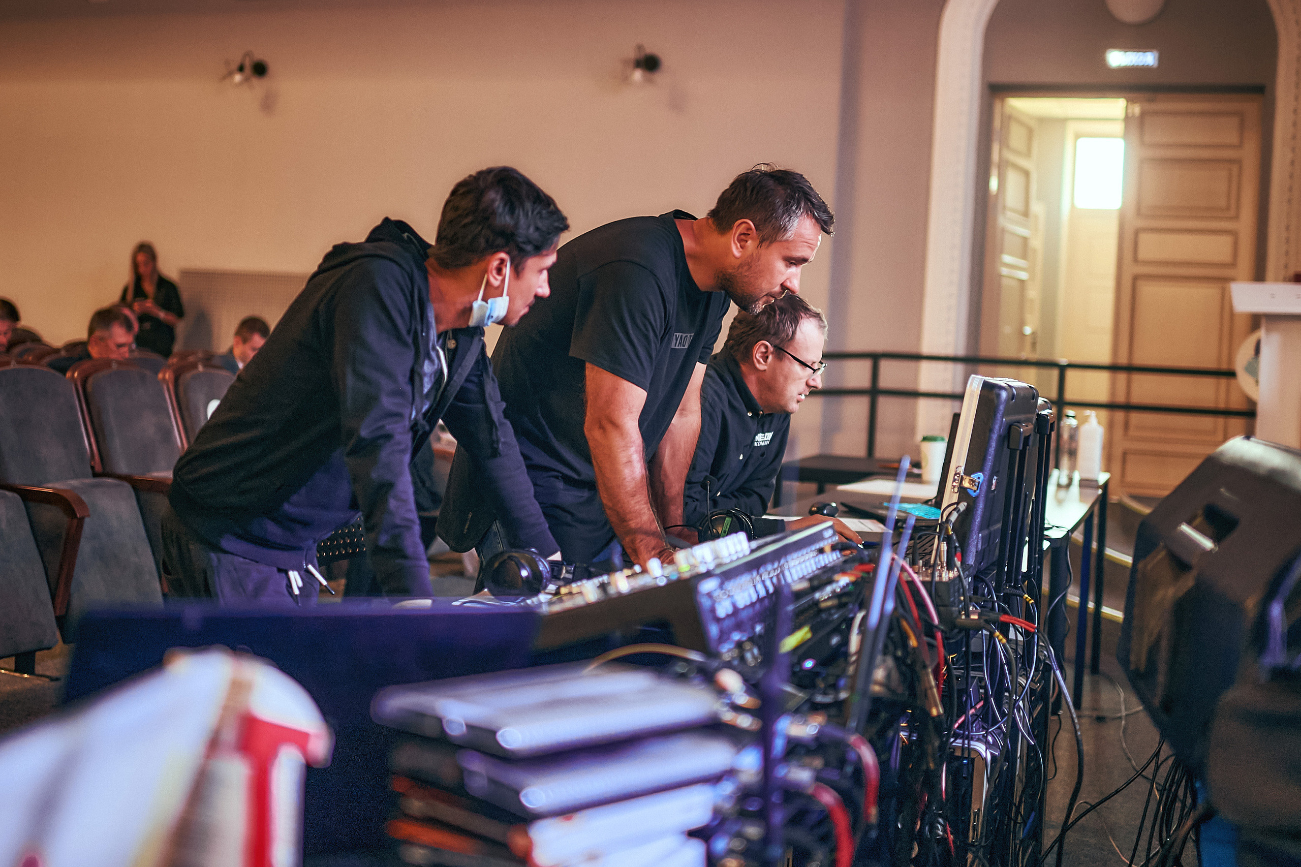 Портфолио репортажной фотосъёмки: "Роснефть" съёмка шоу для «День нефтяника». Фотограф Яковлев Роман — Красноярск