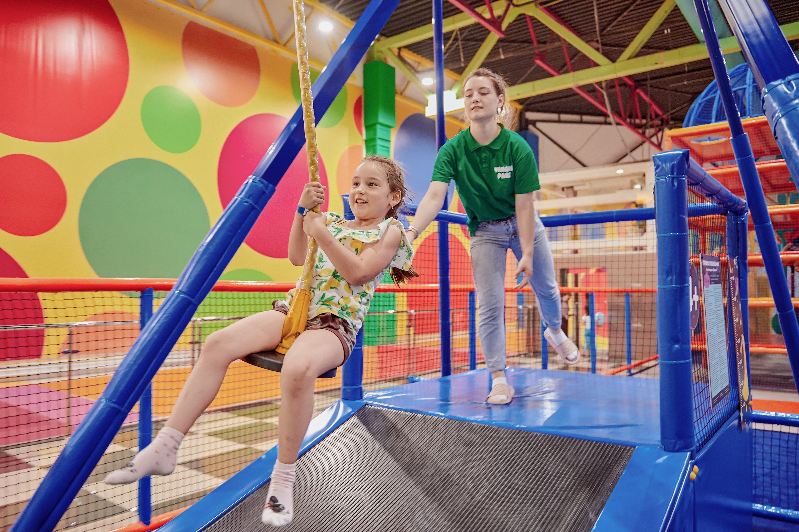 Портфолио репортажной фотосъёмки: Открытие "Vanana park". Фотограф Яковлев Роман — Красноярск