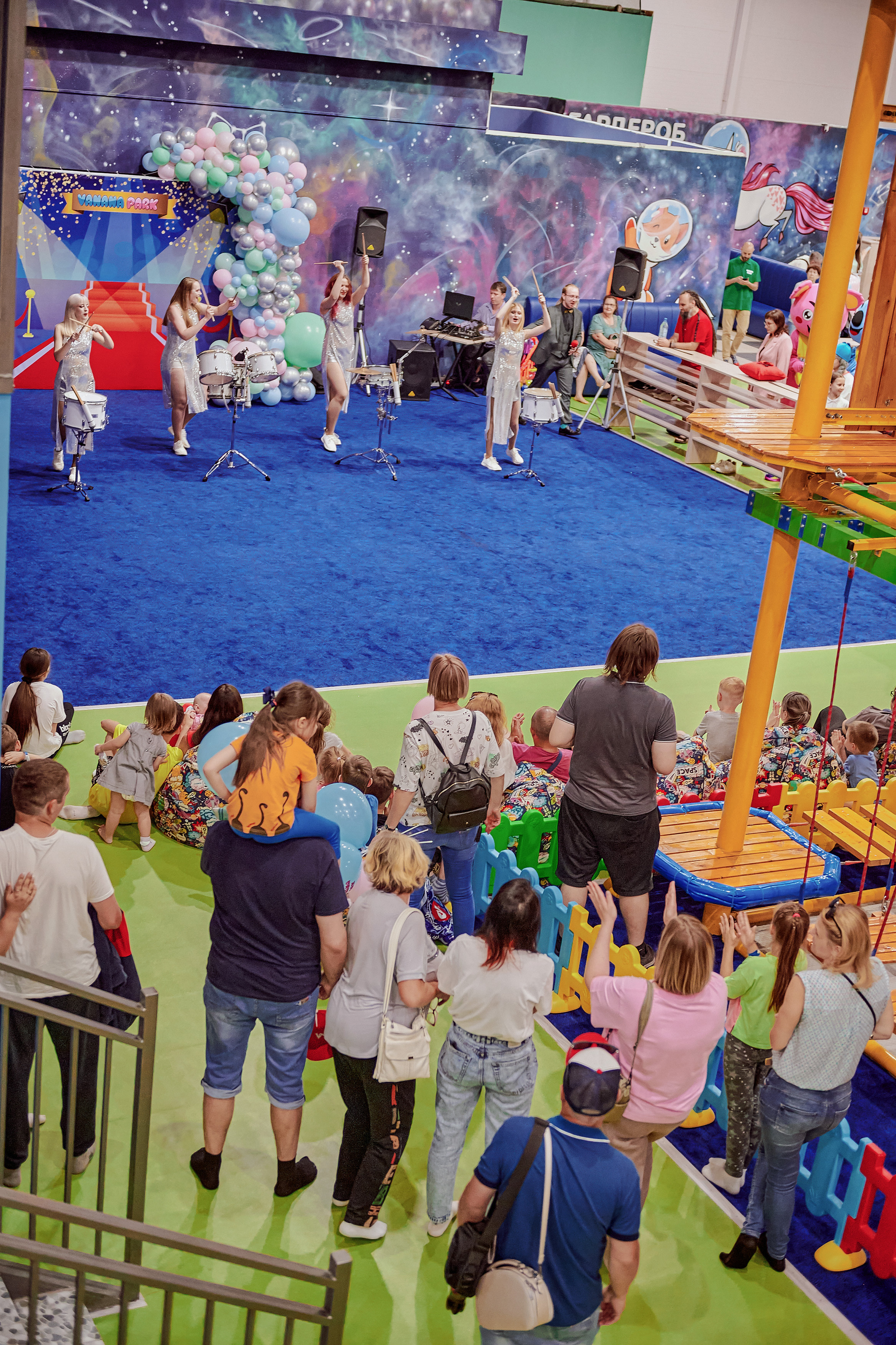 Портфолио репортажной фотосъёмки: Открытие "Vanana park". Фотограф Яковлев Роман — Красноярск