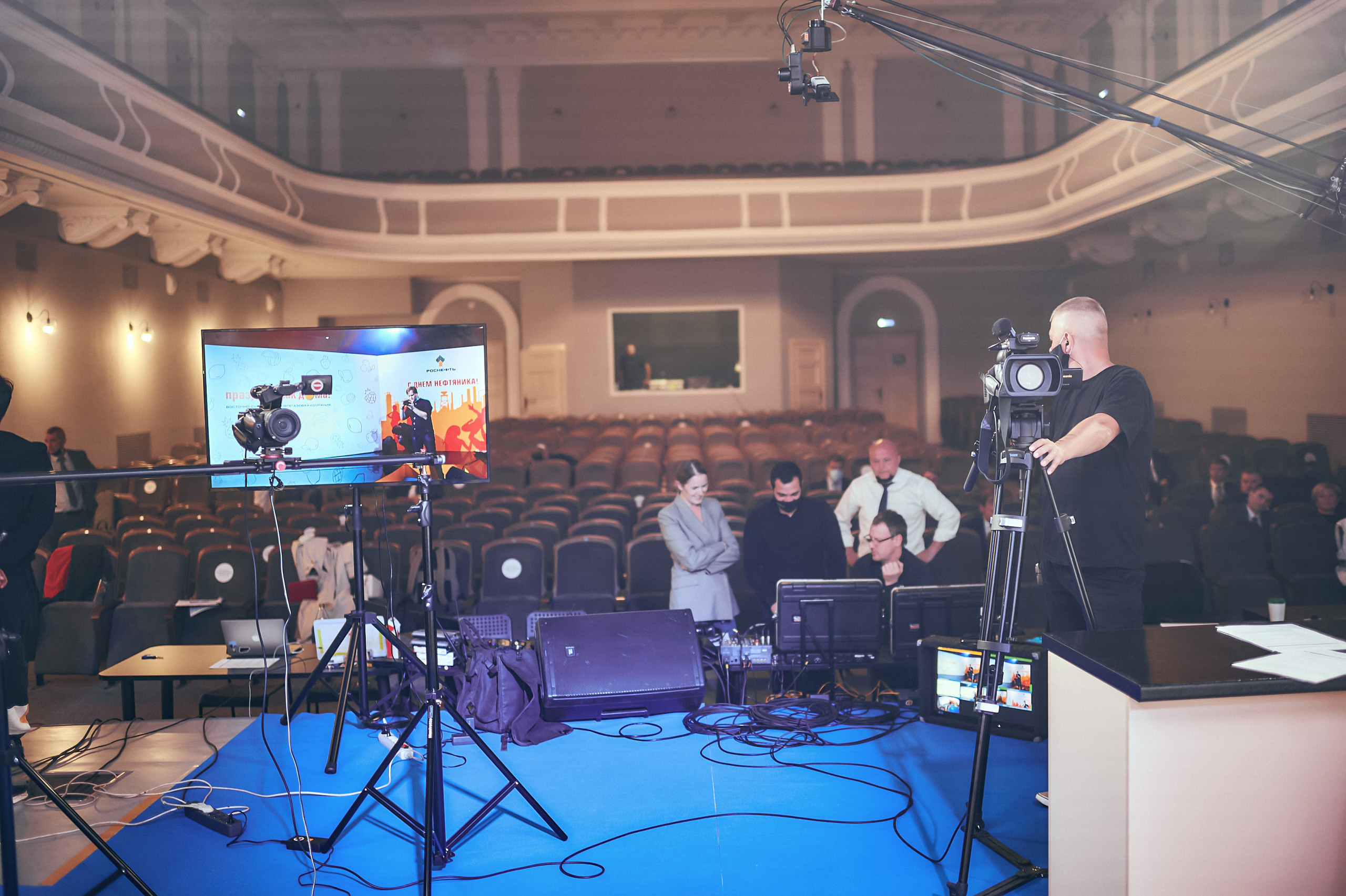 Портфолио репортажной фотосъёмки: "Роснефть" съёмка шоу для «День нефтяника». Фотограф Яковлев Роман — Красноярск