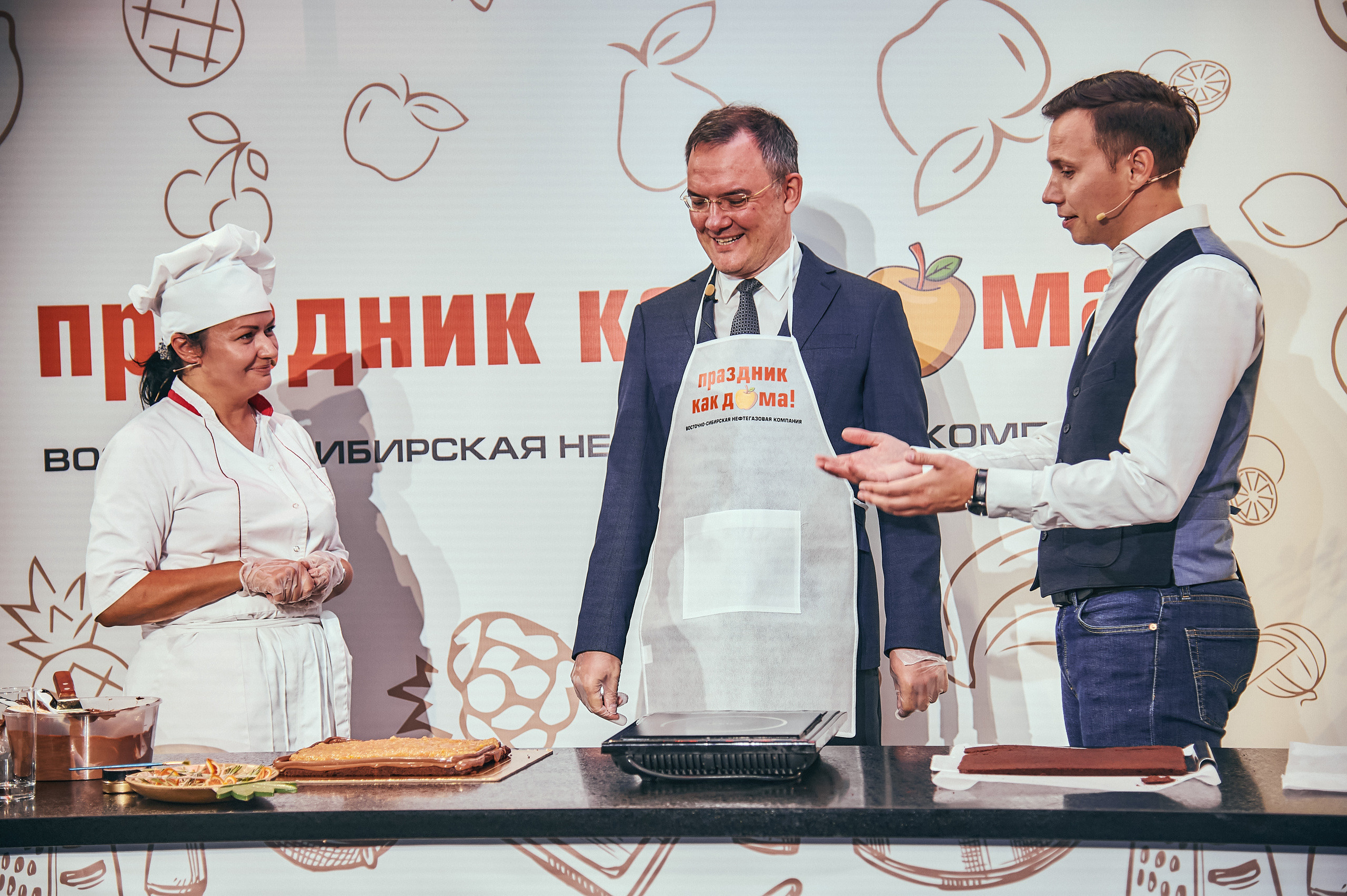 Портфолио репортажной фотосъёмки: "Роснефть" съёмка шоу для «День нефтяника». Фотограф Яковлев Роман — Красноярск