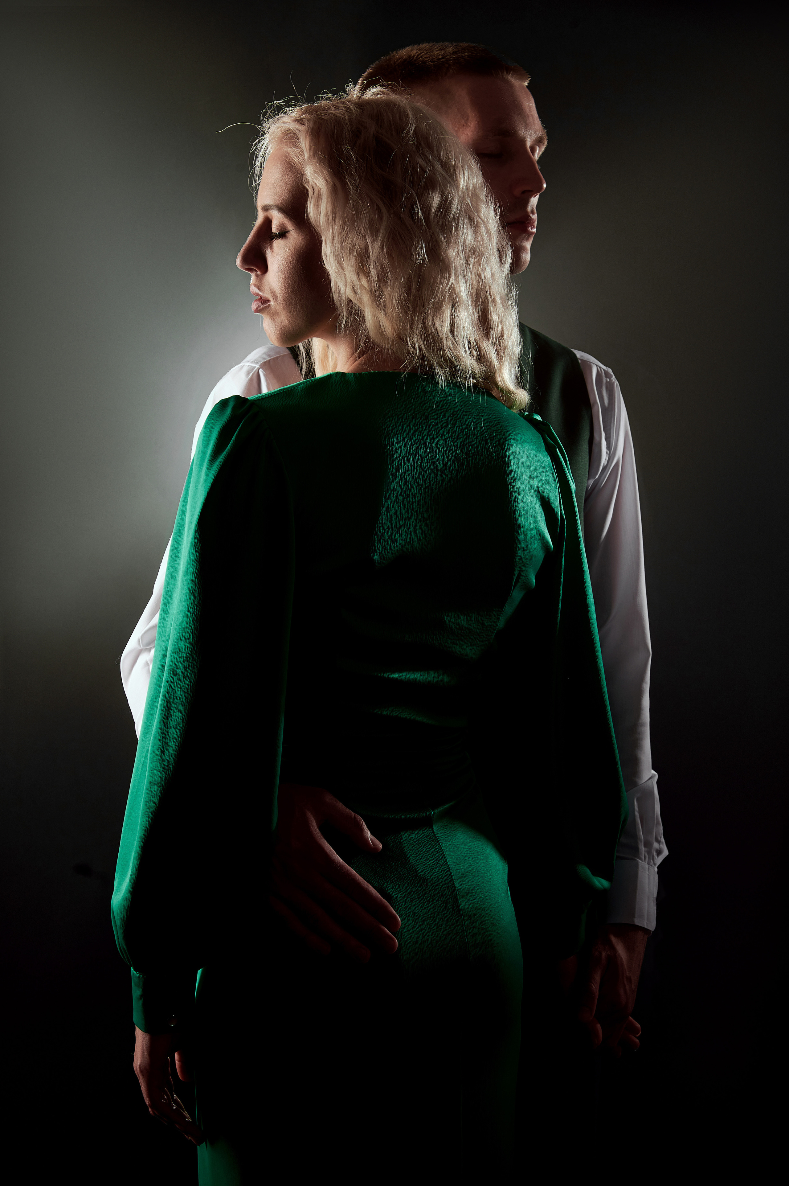 Каролина и Сергей  — Предсвадебная съёмка. Фотограф Яковлев Роман — Красноярск