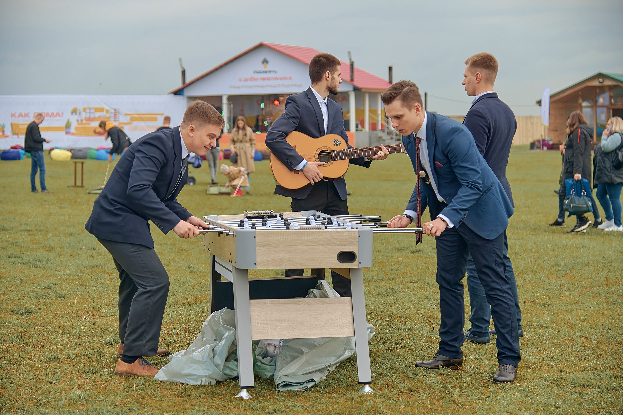 Портфолио репортажной фотосъёмки: "Роснефть" День нефтяника. Фотограф Яковлев Роман — Красноярск