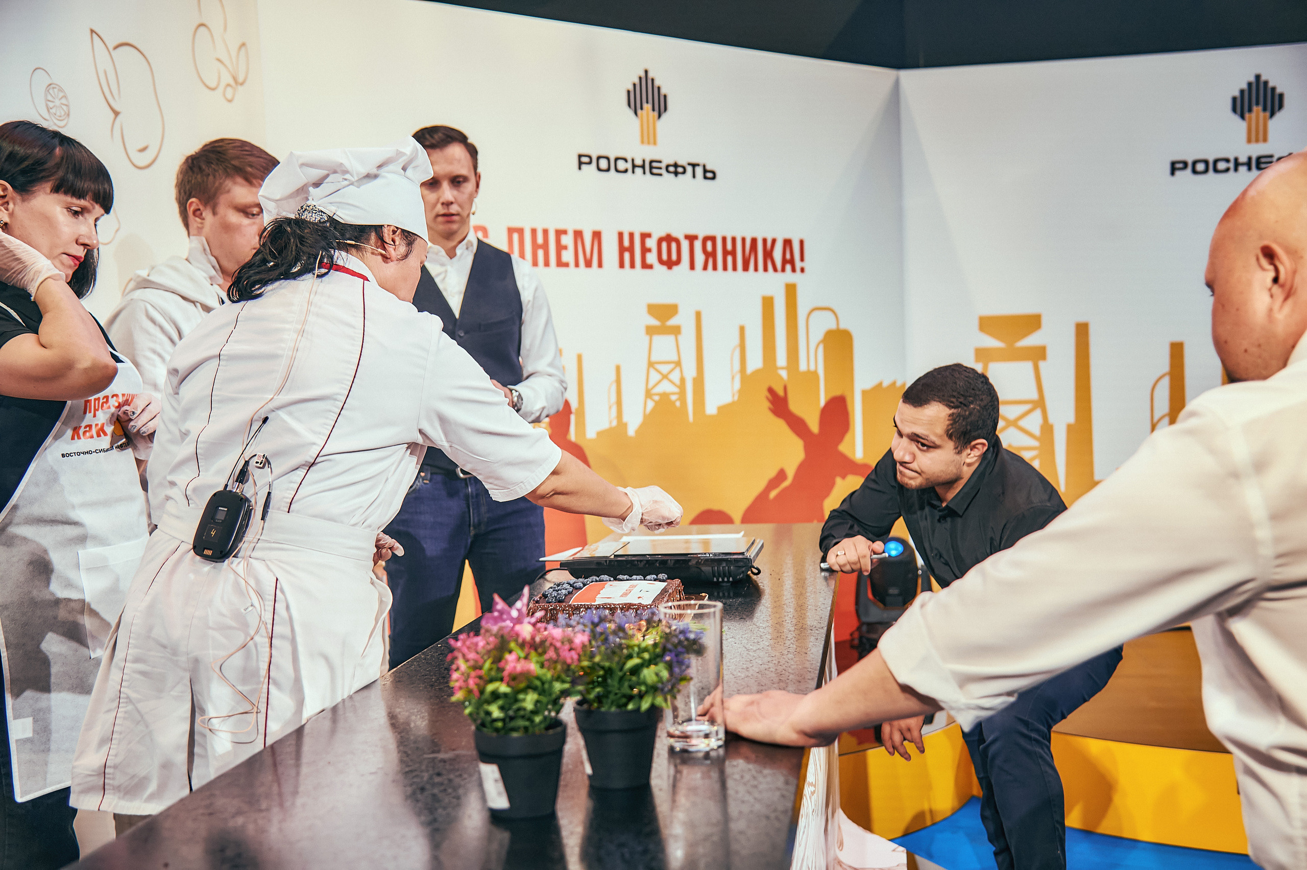 Портфолио репортажной фотосъёмки: "Роснефть" съёмка шоу для «День нефтяника». Фотограф Яковлев Роман — Красноярск