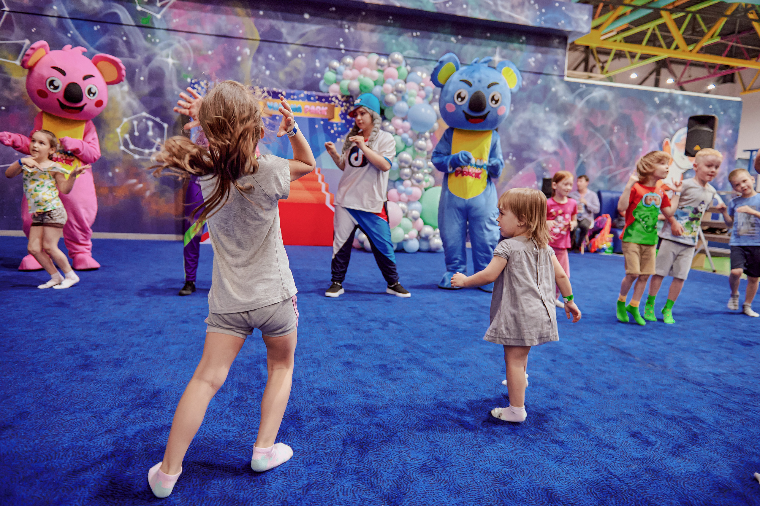 Портфолио репортажной фотосъёмки: Открытие "Vanana park". Фотограф Яковлев Роман — Красноярск