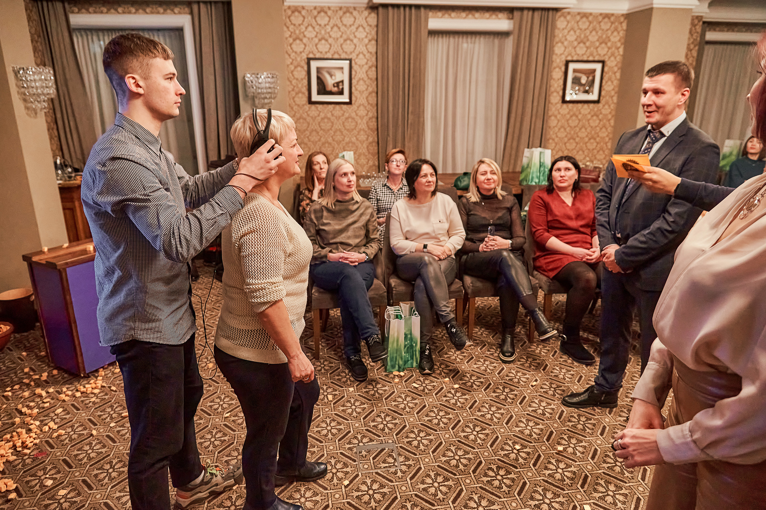 Портфолио репортажной фотосъёмки: "Сбербанк" Новый год. Фотограф Яковлев Роман — Красноярск