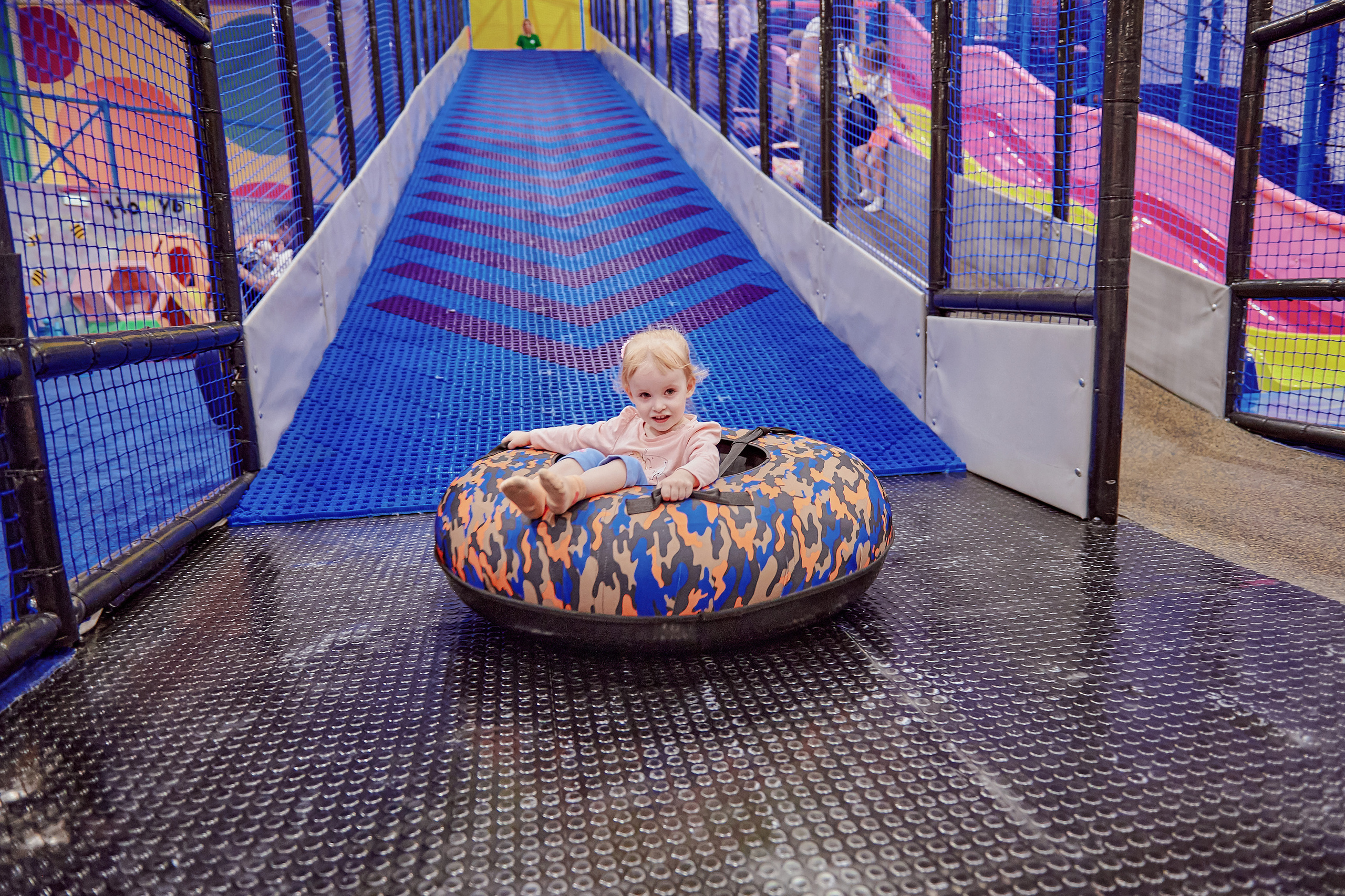 Портфолио репортажной фотосъёмки: Открытие "Vanana park". Фотограф Яковлев Роман — Красноярск