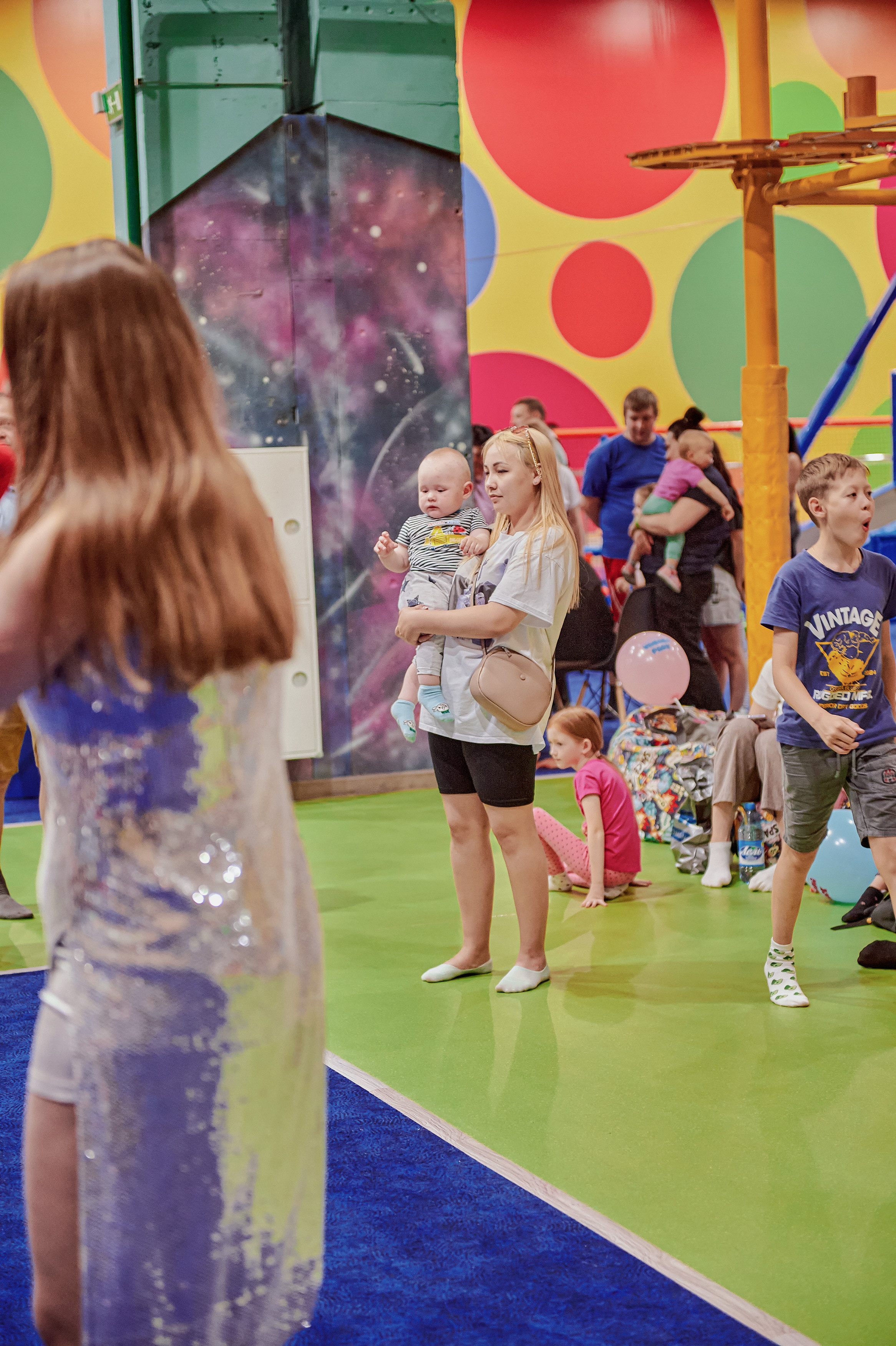 Портфолио репортажной фотосъёмки: Открытие "Vanana park". Фотограф Яковлев Роман — Красноярск