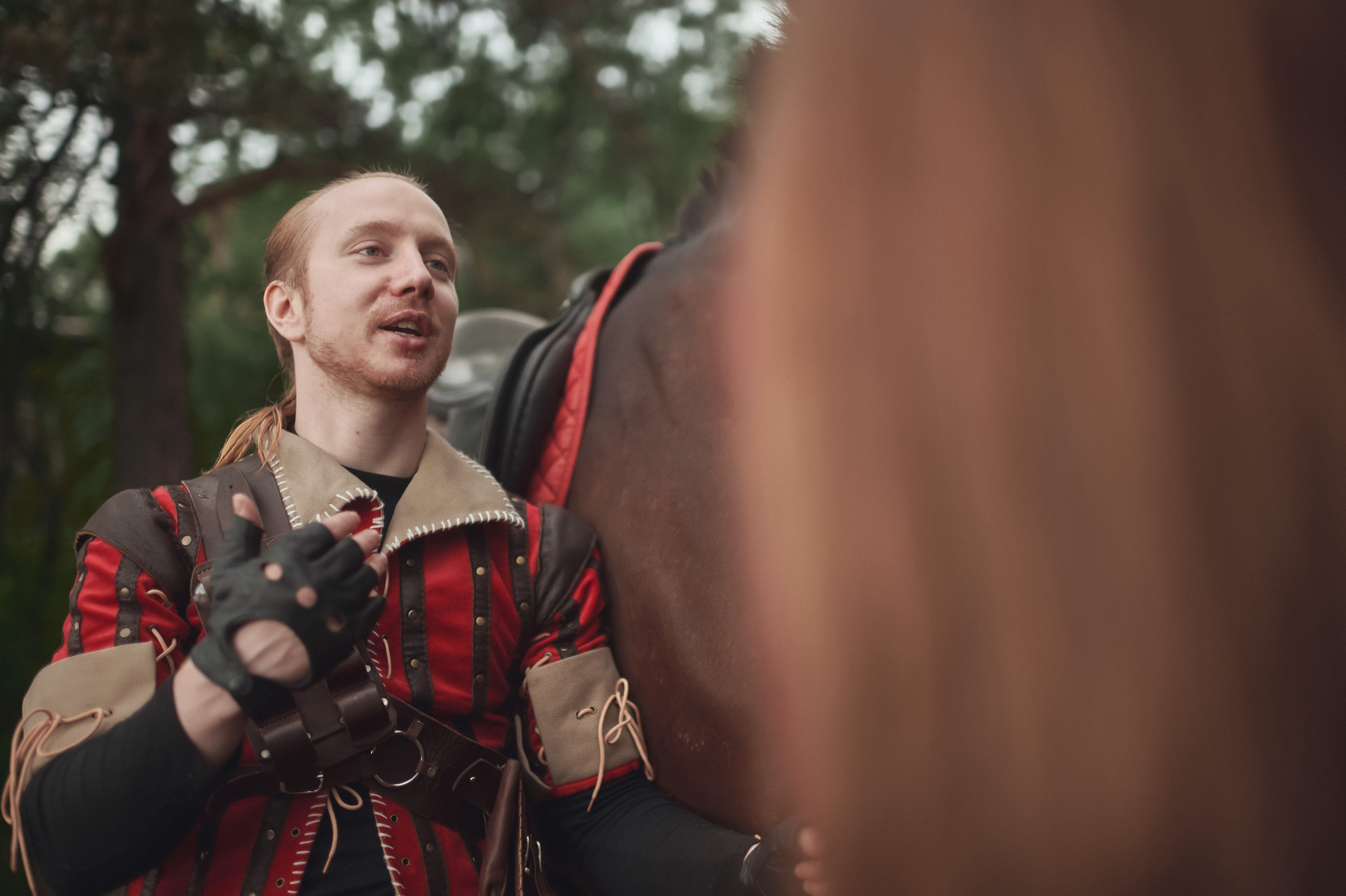 Каролина и Сергей — Предсвадебная съёмка в стиле «Ведьмак». Фотограф Яковлев Роман — Красноярск