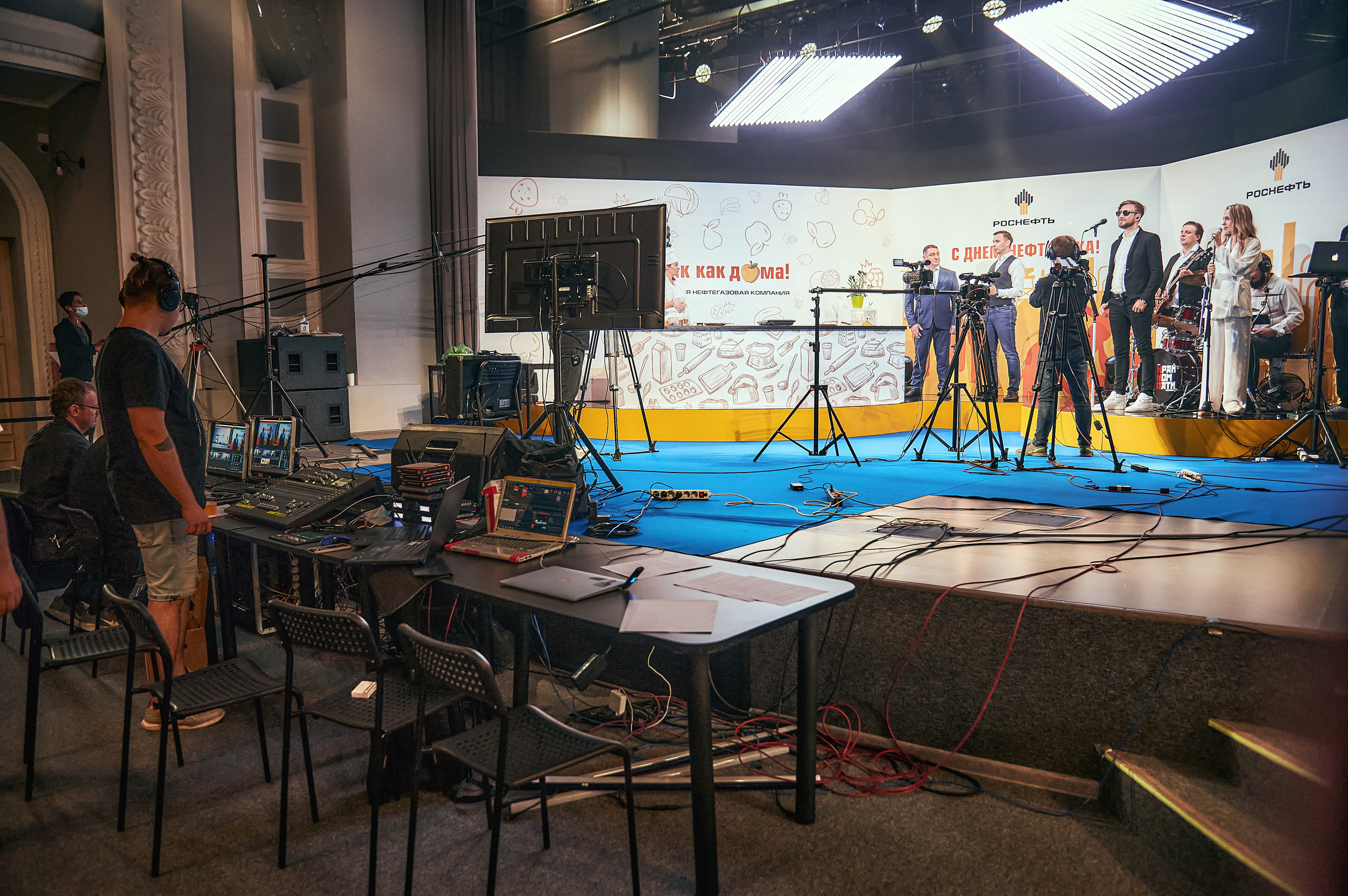 Портфолио репортажной фотосъёмки: "Роснефть" съёмка шоу для «День нефтяника». Фотограф Яковлев Роман — Красноярск