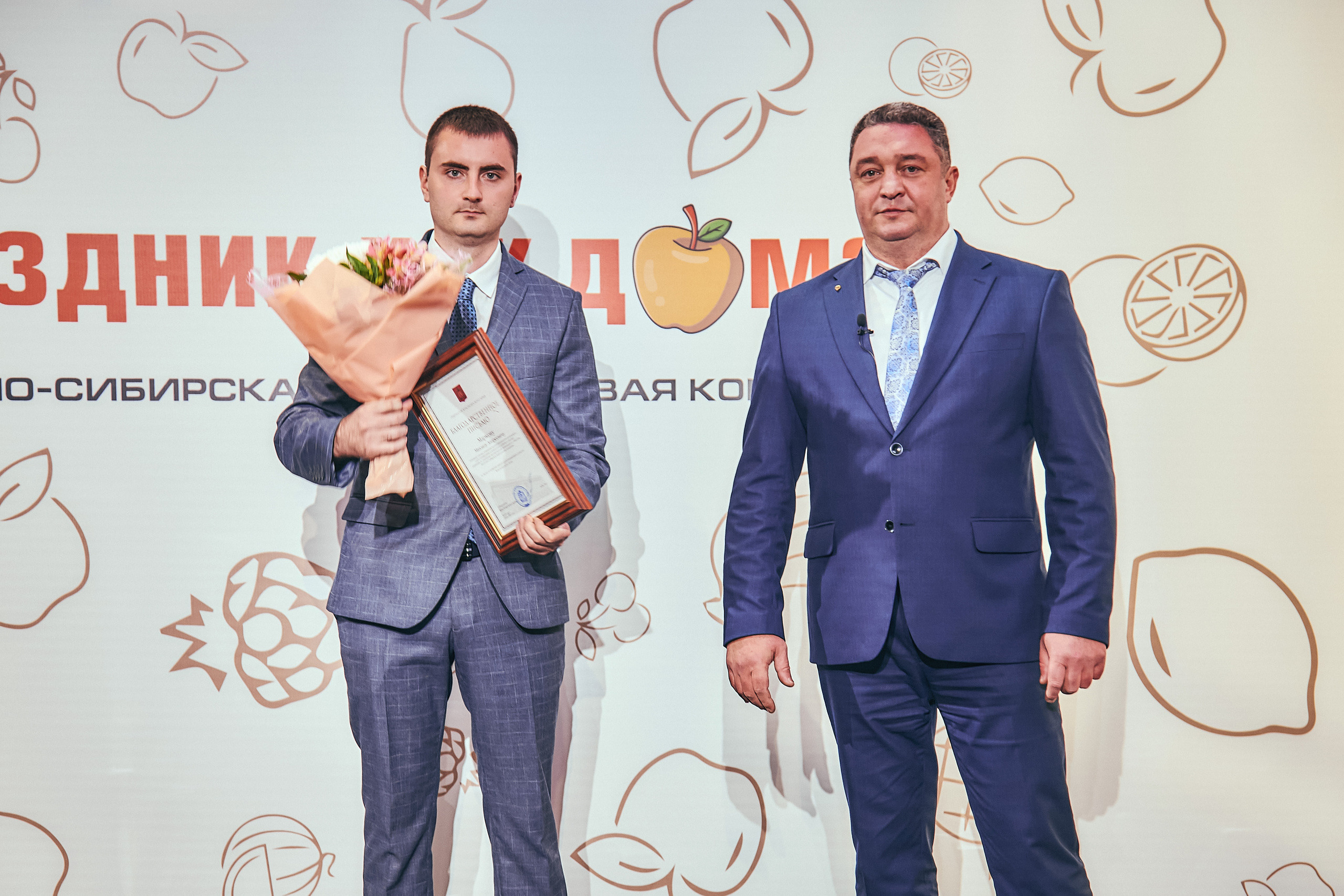 Портфолио репортажной фотосъёмки: "Роснефть" съёмка шоу для «День нефтяника». Фотограф Яковлев Роман — Красноярск