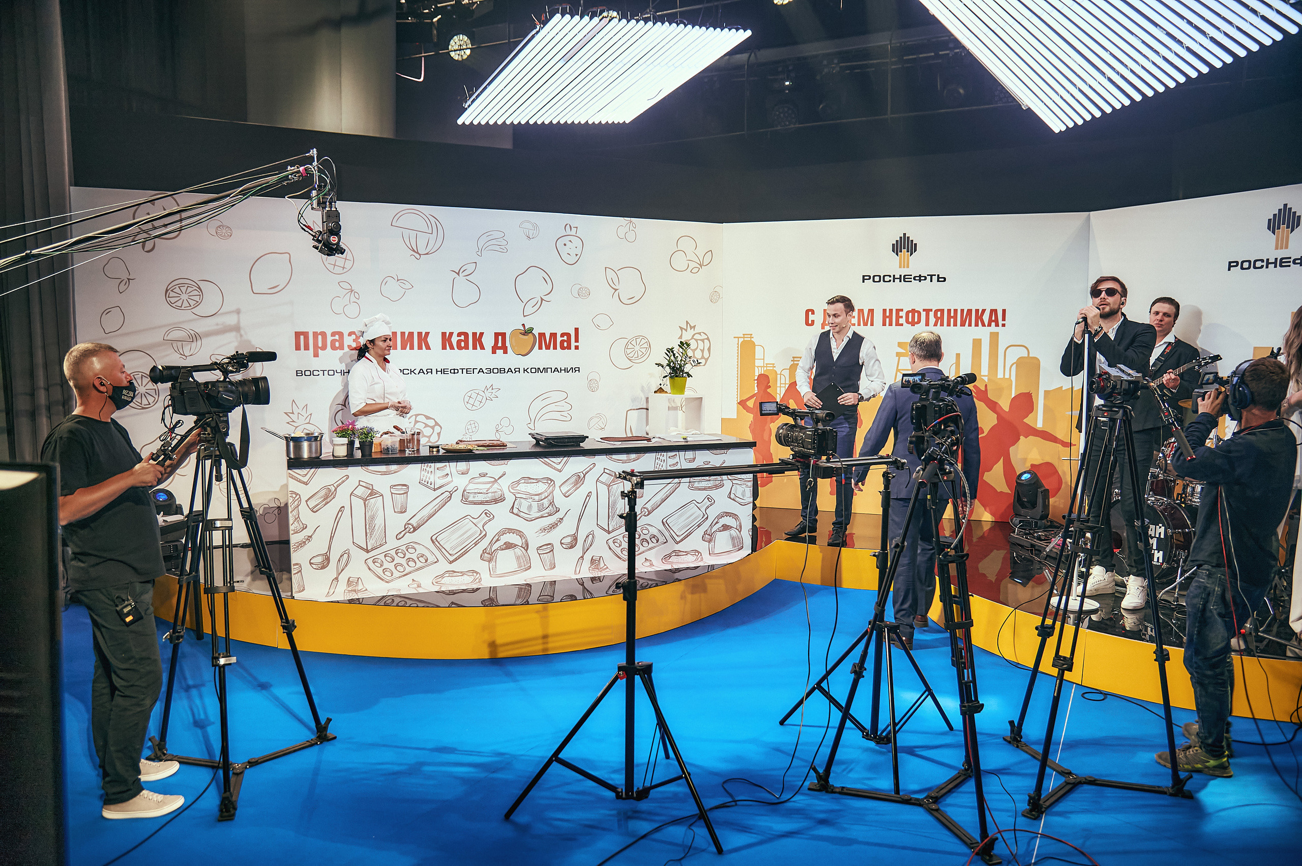 Портфолио репортажной фотосъёмки: "Роснефть" съёмка шоу для «День нефтяника». Фотограф Яковлев Роман — Красноярск