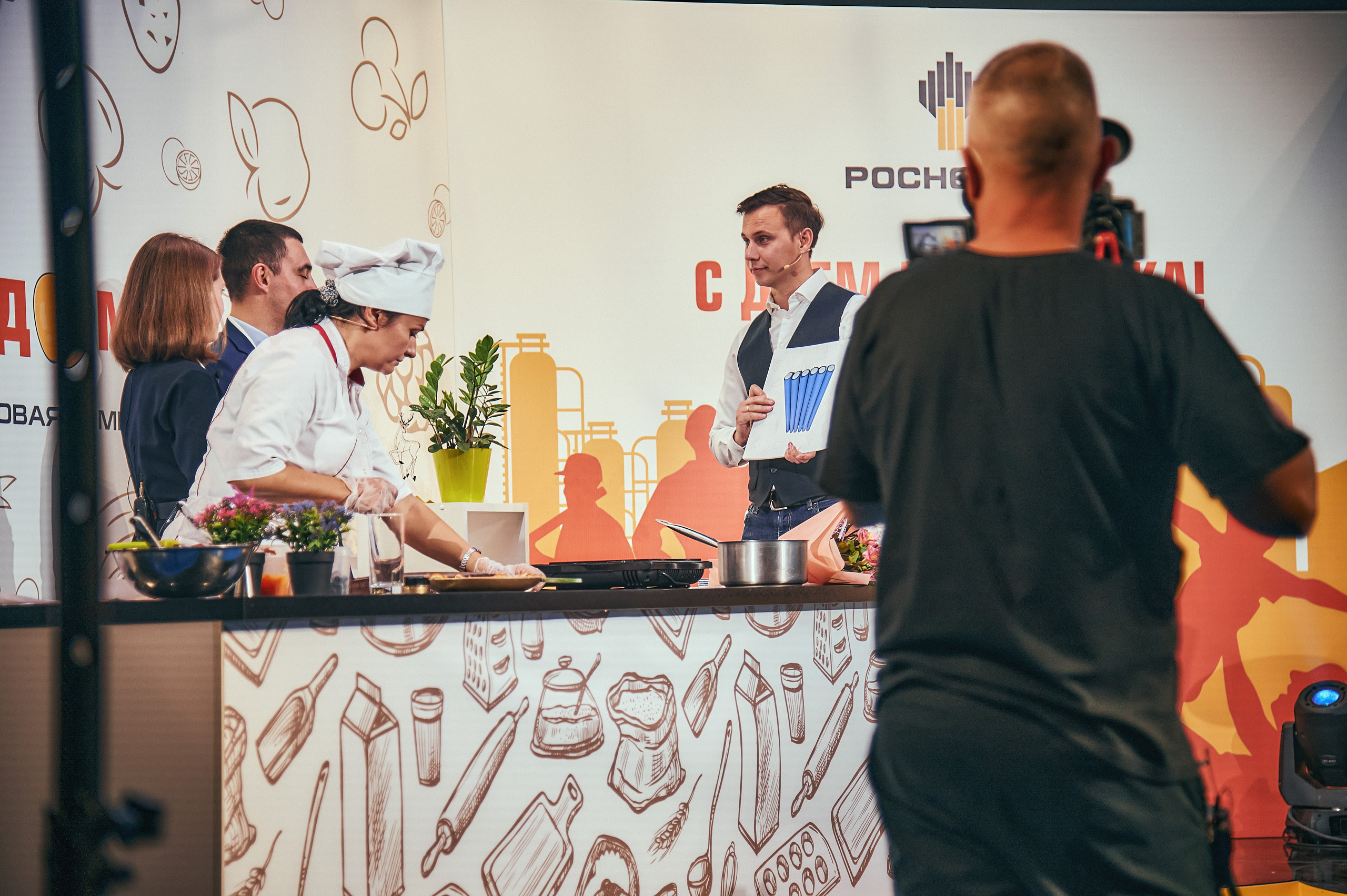 Портфолио репортажной фотосъёмки: "Роснефть" съёмка шоу для «День нефтяника». Фотограф Яковлев Роман — Красноярск