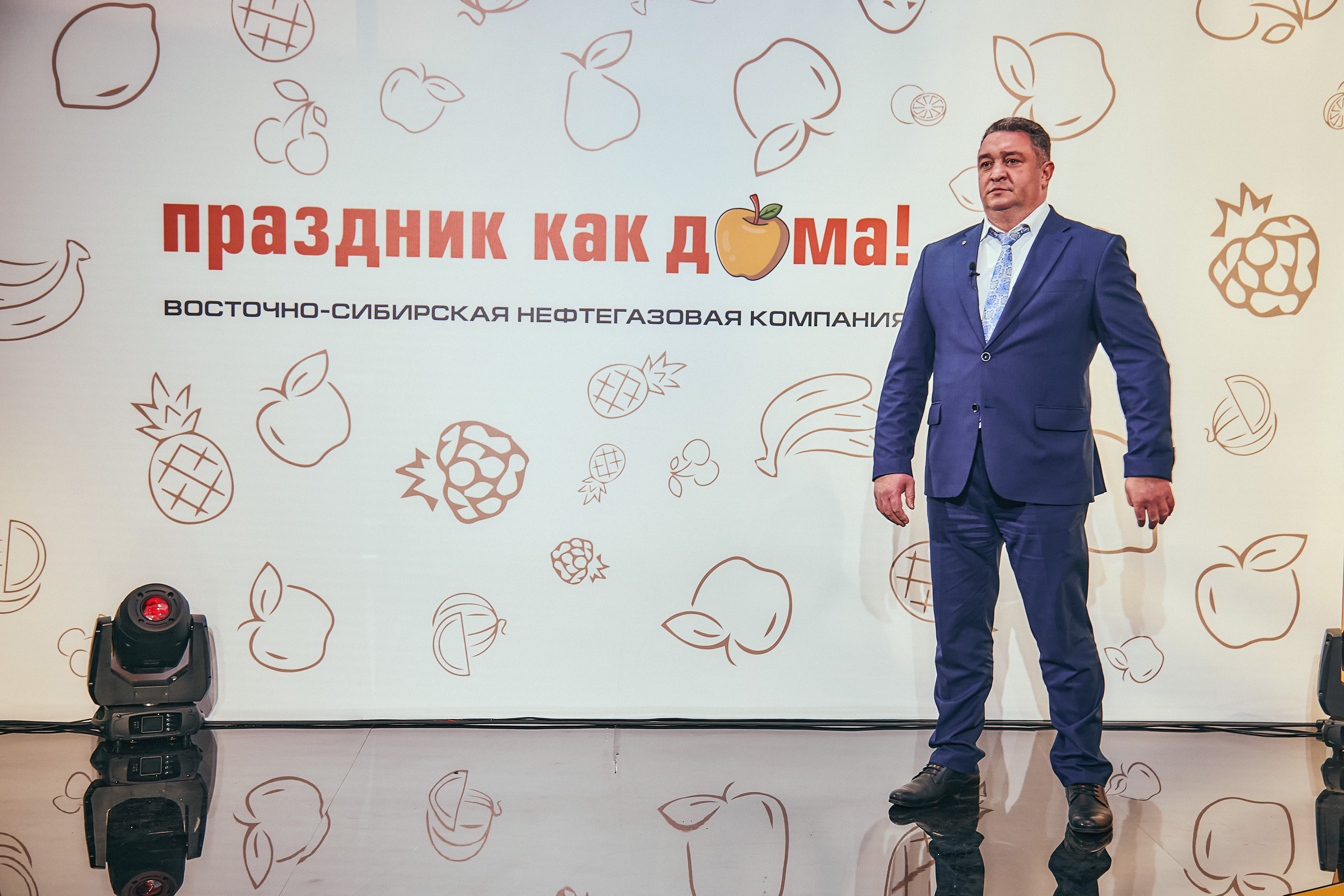 Портфолио репортажной фотосъёмки: "Роснефть" съёмка шоу для «День нефтяника». Фотограф Яковлев Роман — Красноярск