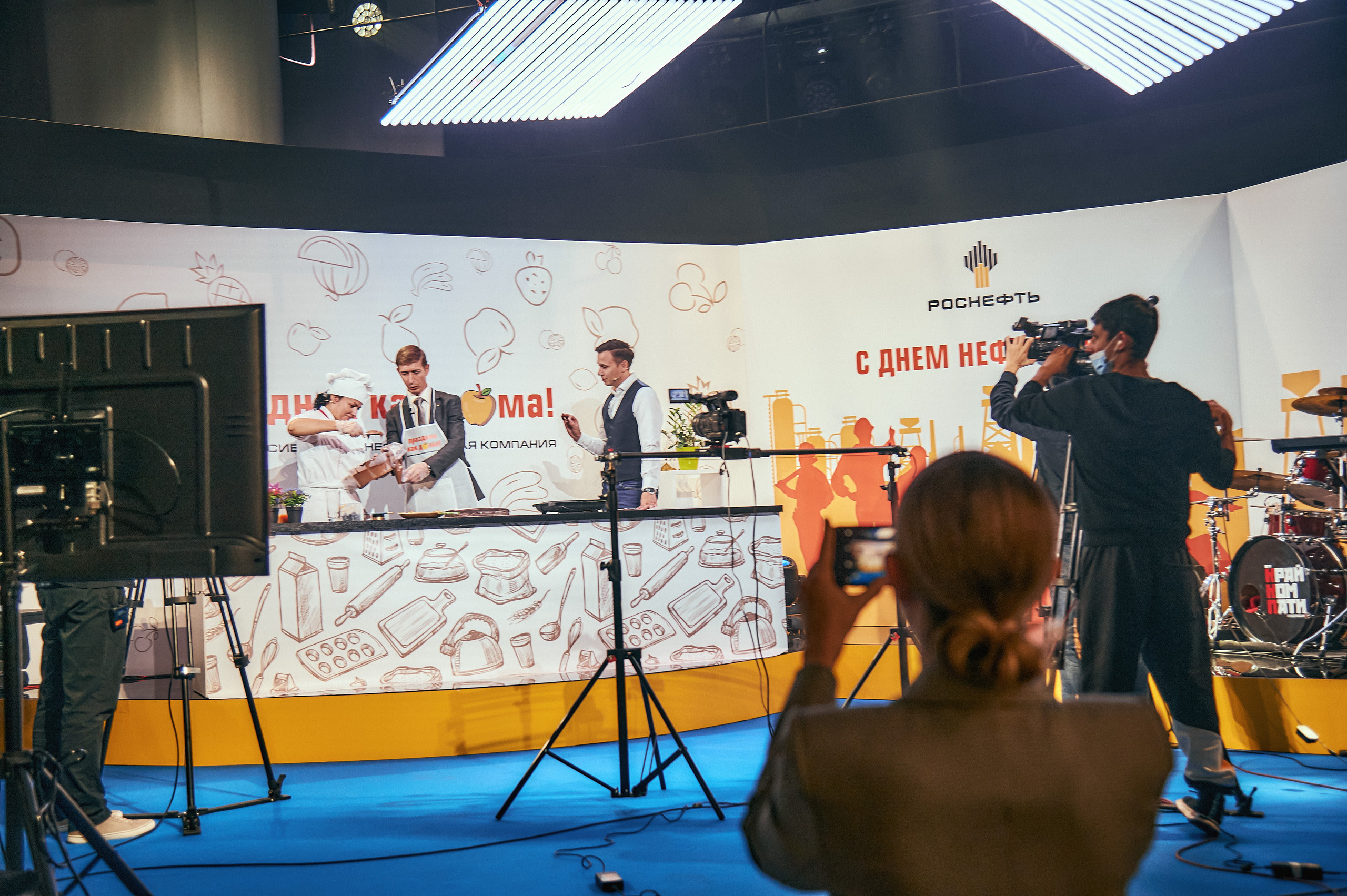 Портфолио репортажной фотосъёмки: "Роснефть" съёмка шоу для «День нефтяника». Фотограф Яковлев Роман — Красноярск