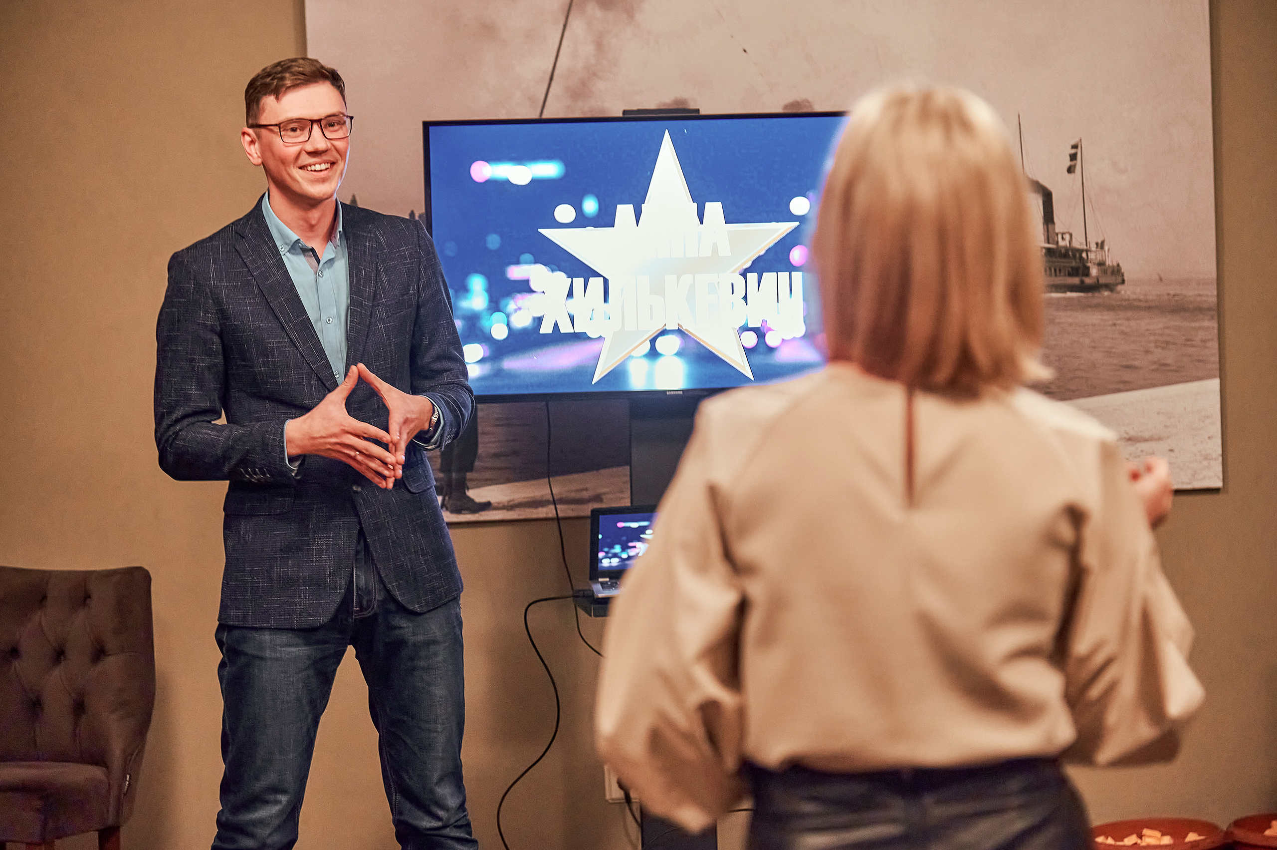 Портфолио репортажной фотосъёмки: "Сбербанк" Новый год. Фотограф Яковлев Роман — Красноярск