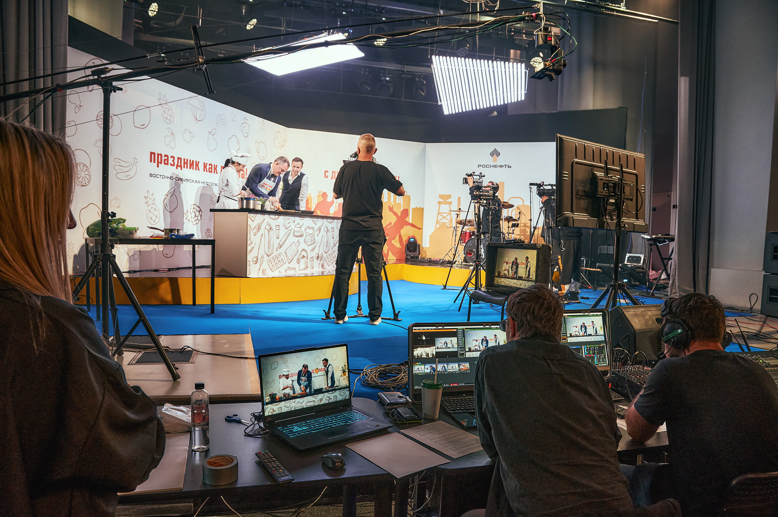 Портфолио репортажной фотосъёмки: "Роснефть" съёмка шоу для «День нефтяника». Фотограф Яковлев Роман — Красноярск