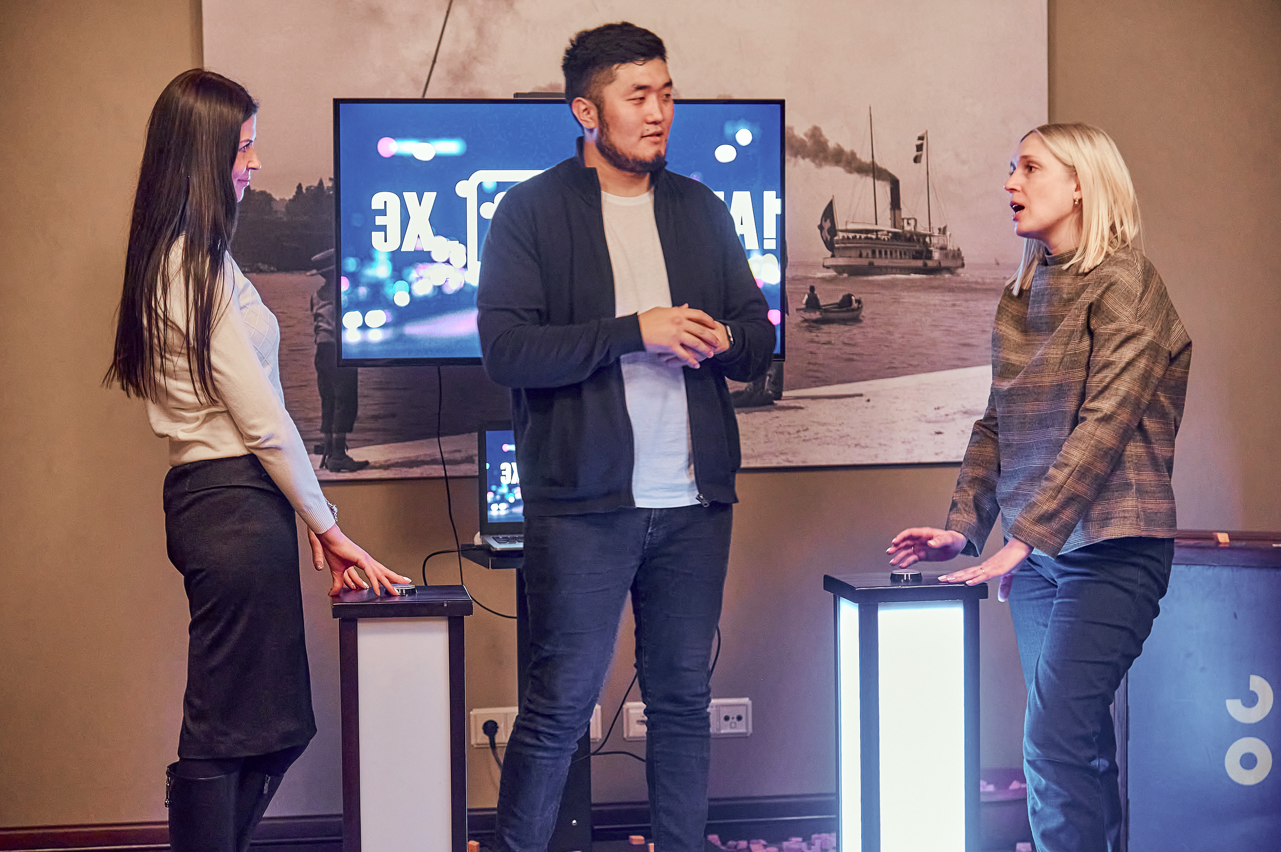 Портфолио репортажной фотосъёмки: "Сбербанк" Новый год. Фотограф Яковлев Роман — Красноярск