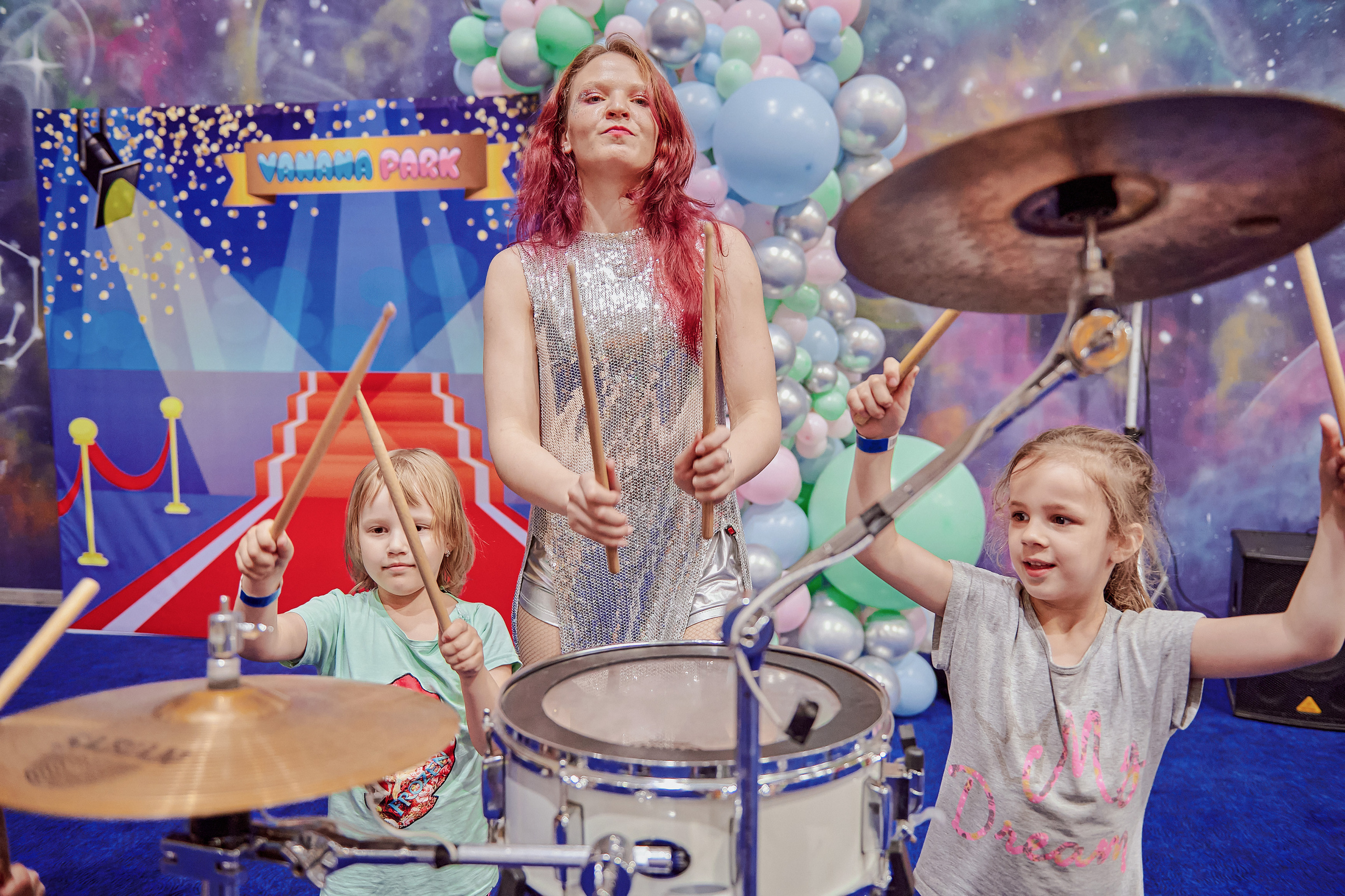 Портфолио репортажной фотосъёмки: Открытие "Vanana park". Фотограф Яковлев Роман — Красноярск