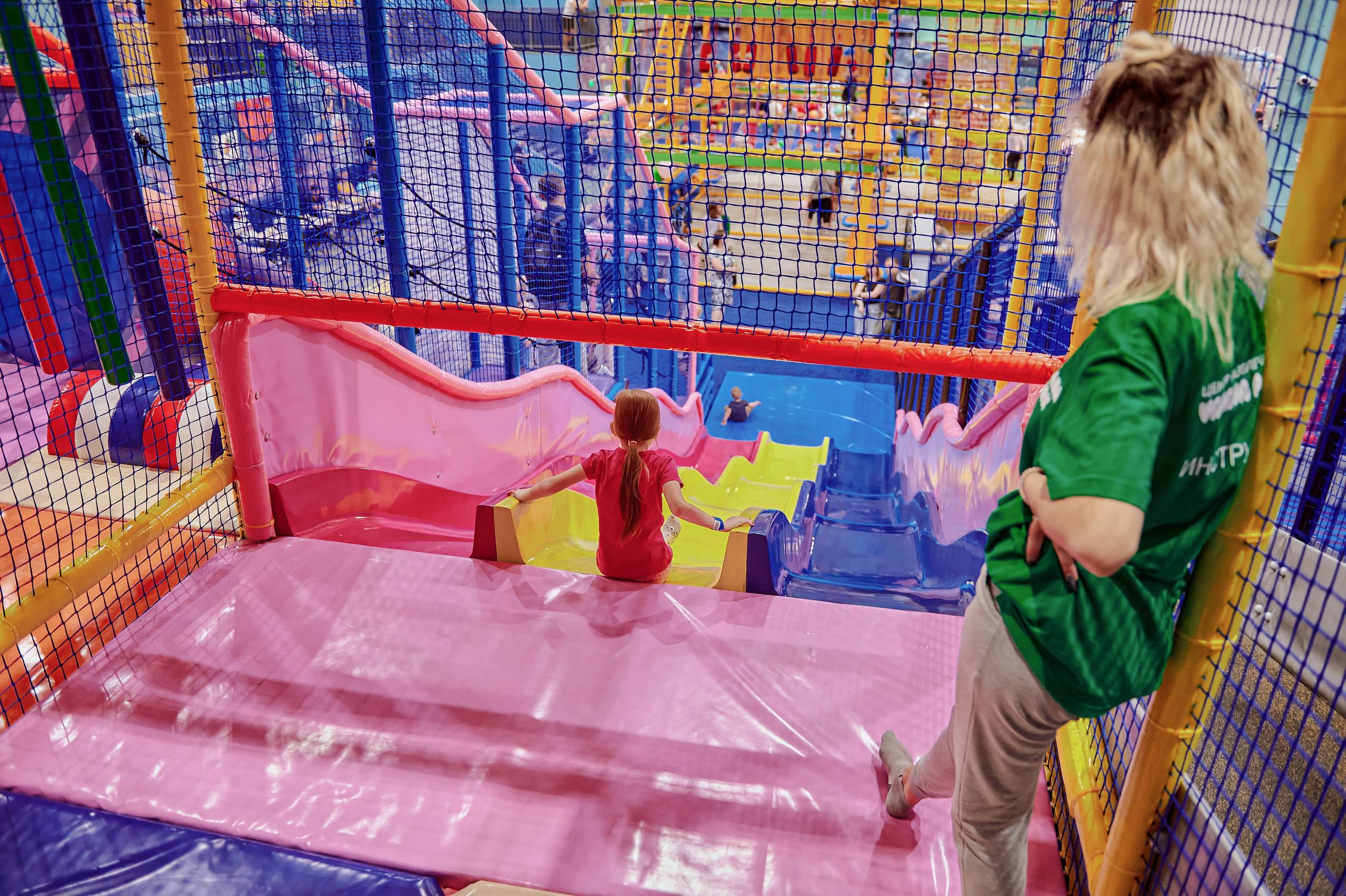 Портфолио репортажной фотосъёмки: Открытие "Vanana park". Фотограф Яковлев Роман — Красноярск