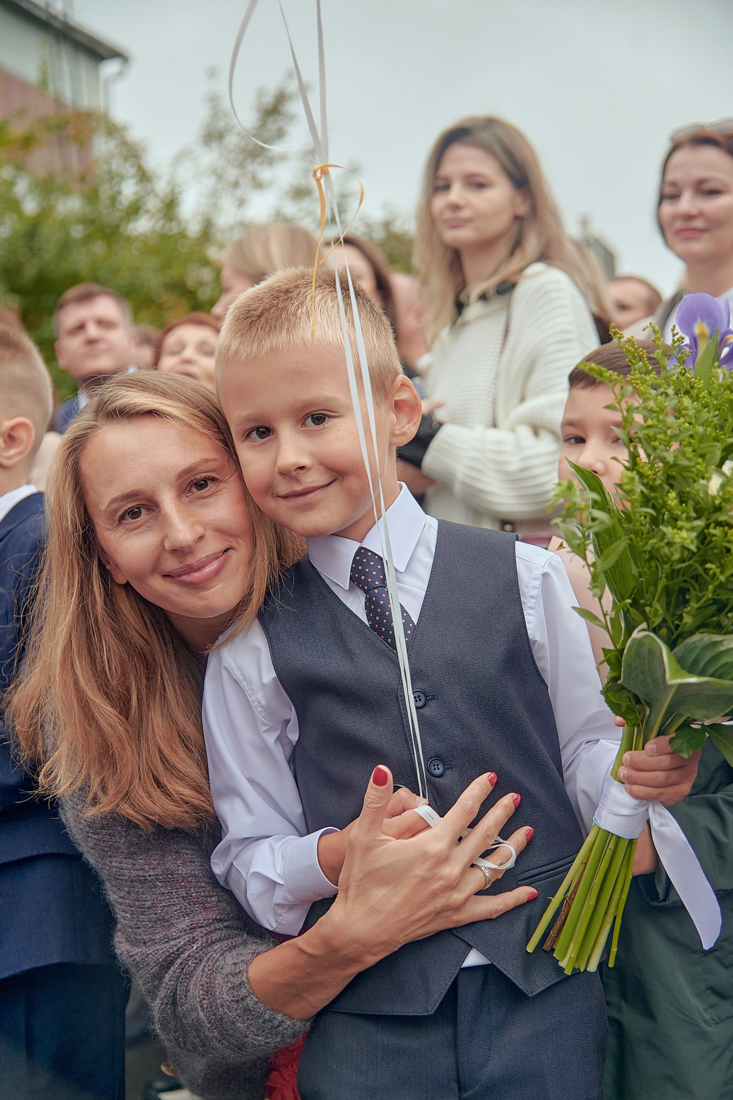 Портфолио репортажной фотосъёмки: 1 сентября в школе № 149. Фотограф Яковлев Роман — Красноярск