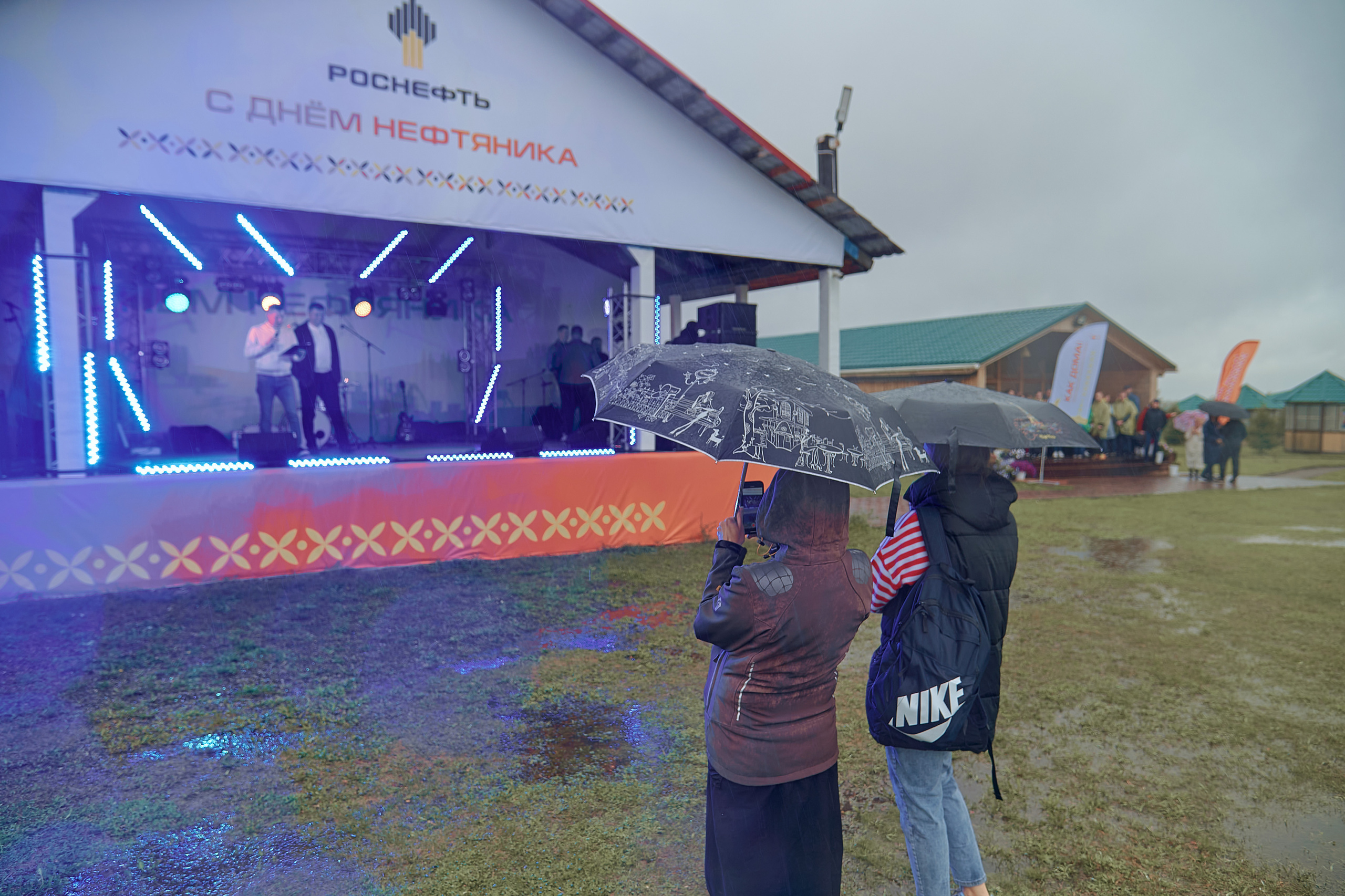 Портфолио репортажной фотосъёмки: "Роснефть" День нефтяника. Фотограф Яковлев Роман — Красноярск