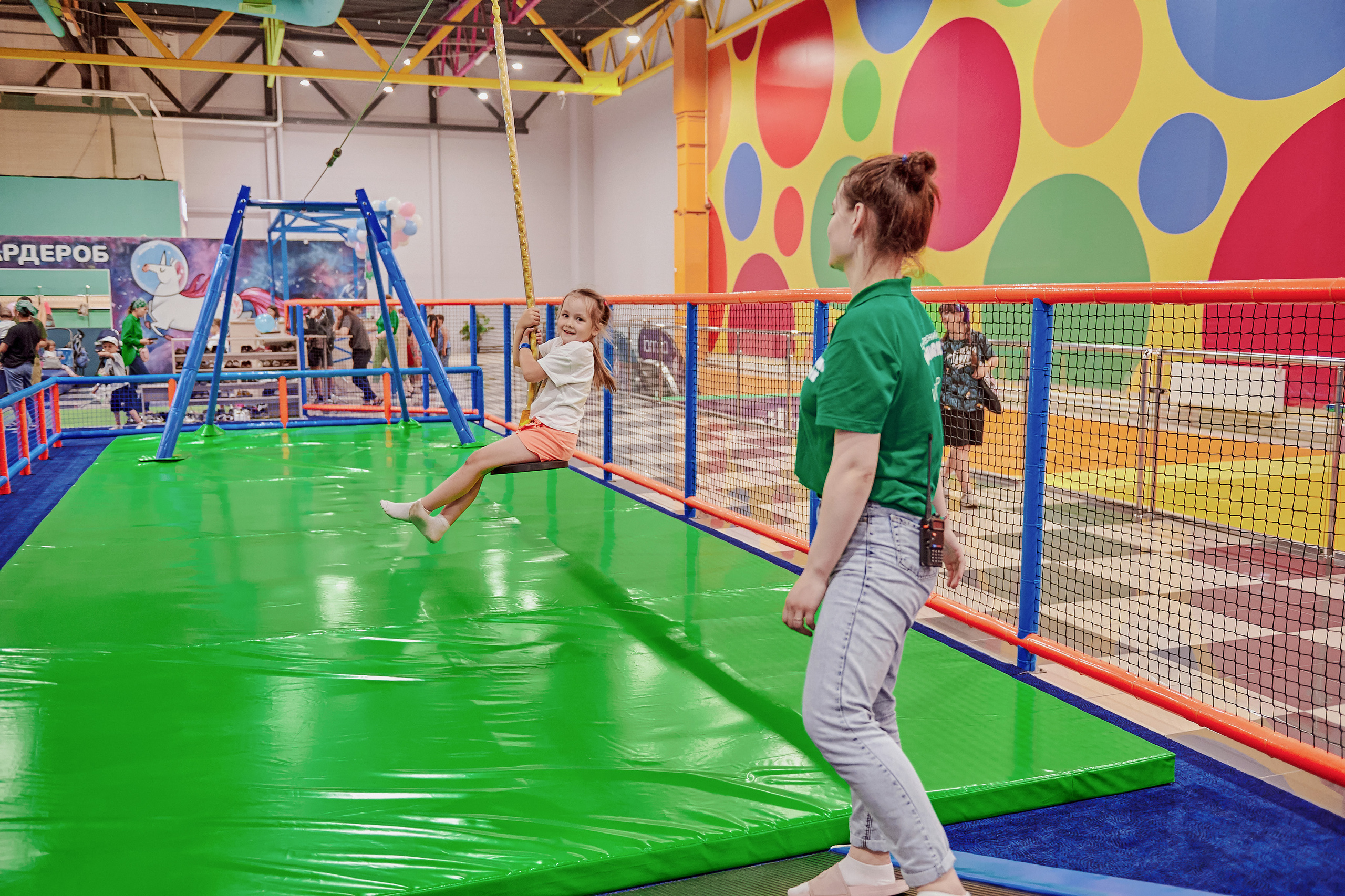 Портфолио репортажной фотосъёмки: Открытие "Vanana park". Фотограф Яковлев Роман — Красноярск