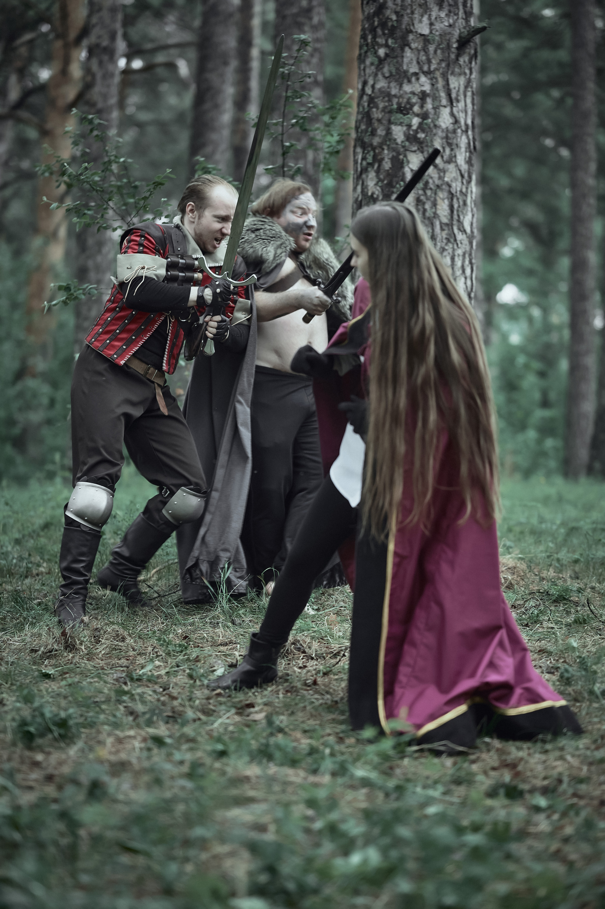 Каролина и Сергей — Предсвадебная съёмка в стиле «Ведьмак». Фотограф Яковлев Роман — Красноярск