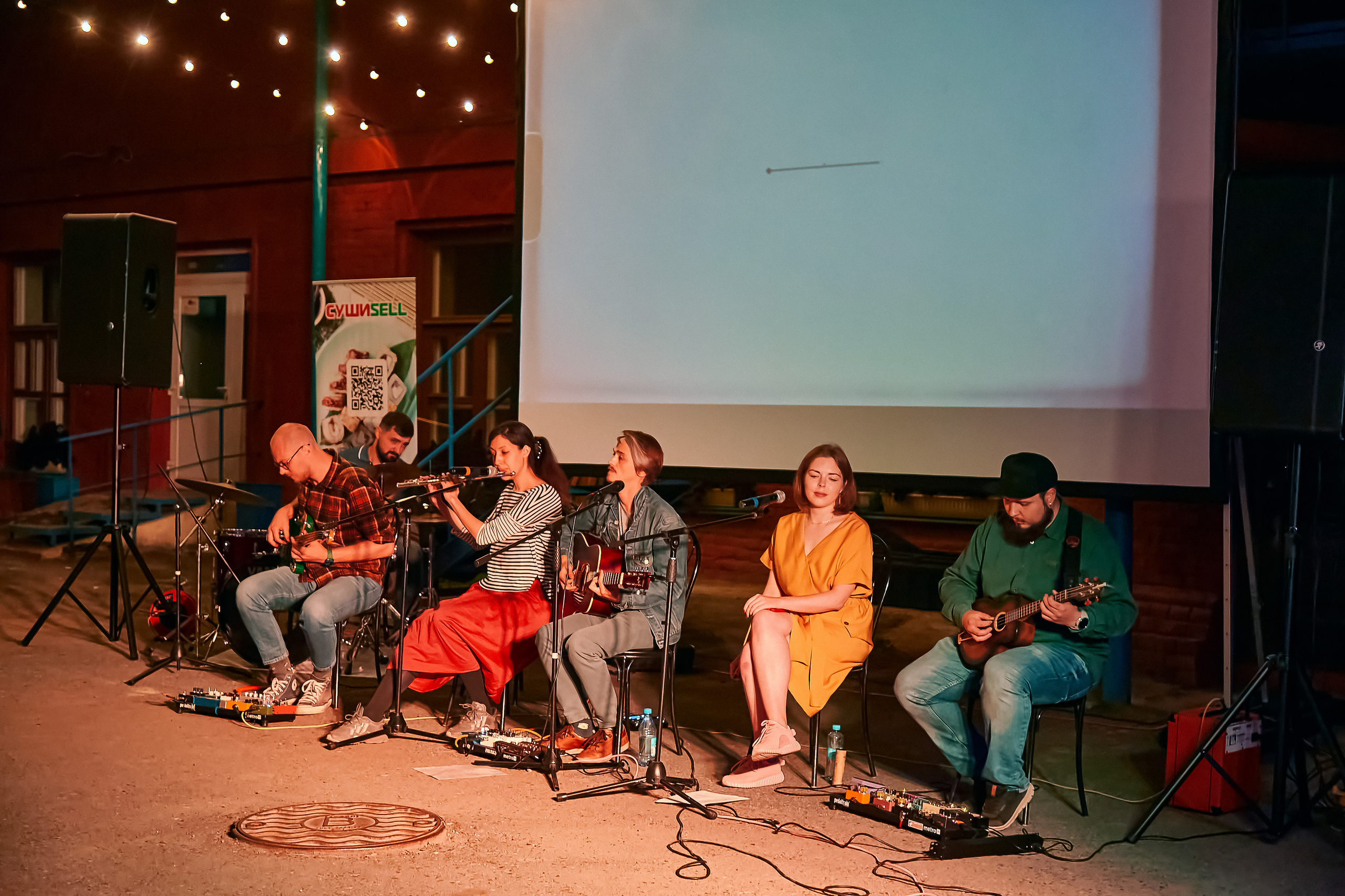 Портфолио репортажной фотосъёмки: Кинодворик "Дом кино" Красноярск. Фотограф Яковлев Роман — Красноярск