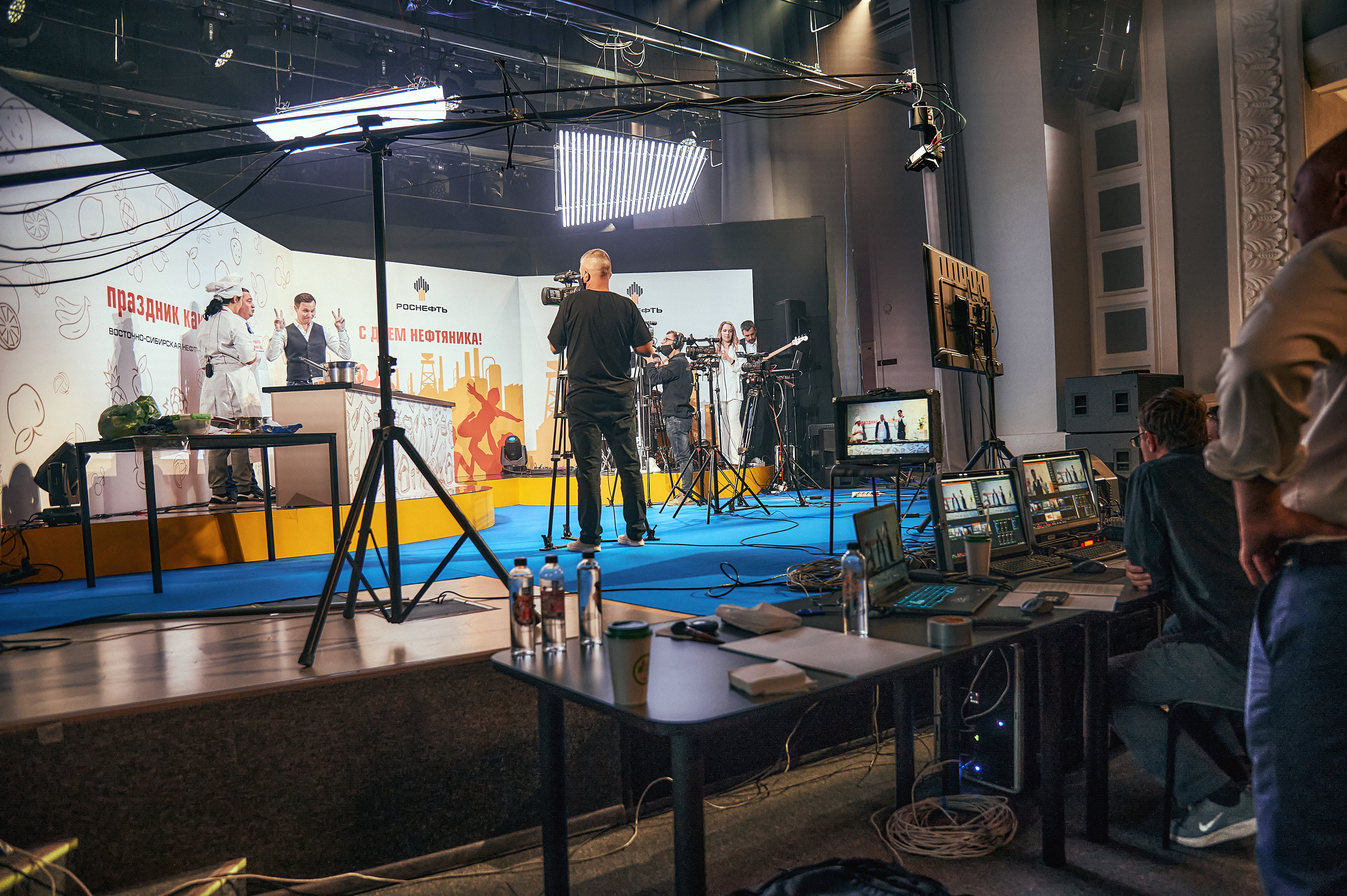 Портфолио репортажной фотосъёмки: "Роснефть" съёмка шоу для «День нефтяника». Фотограф Яковлев Роман — Красноярск